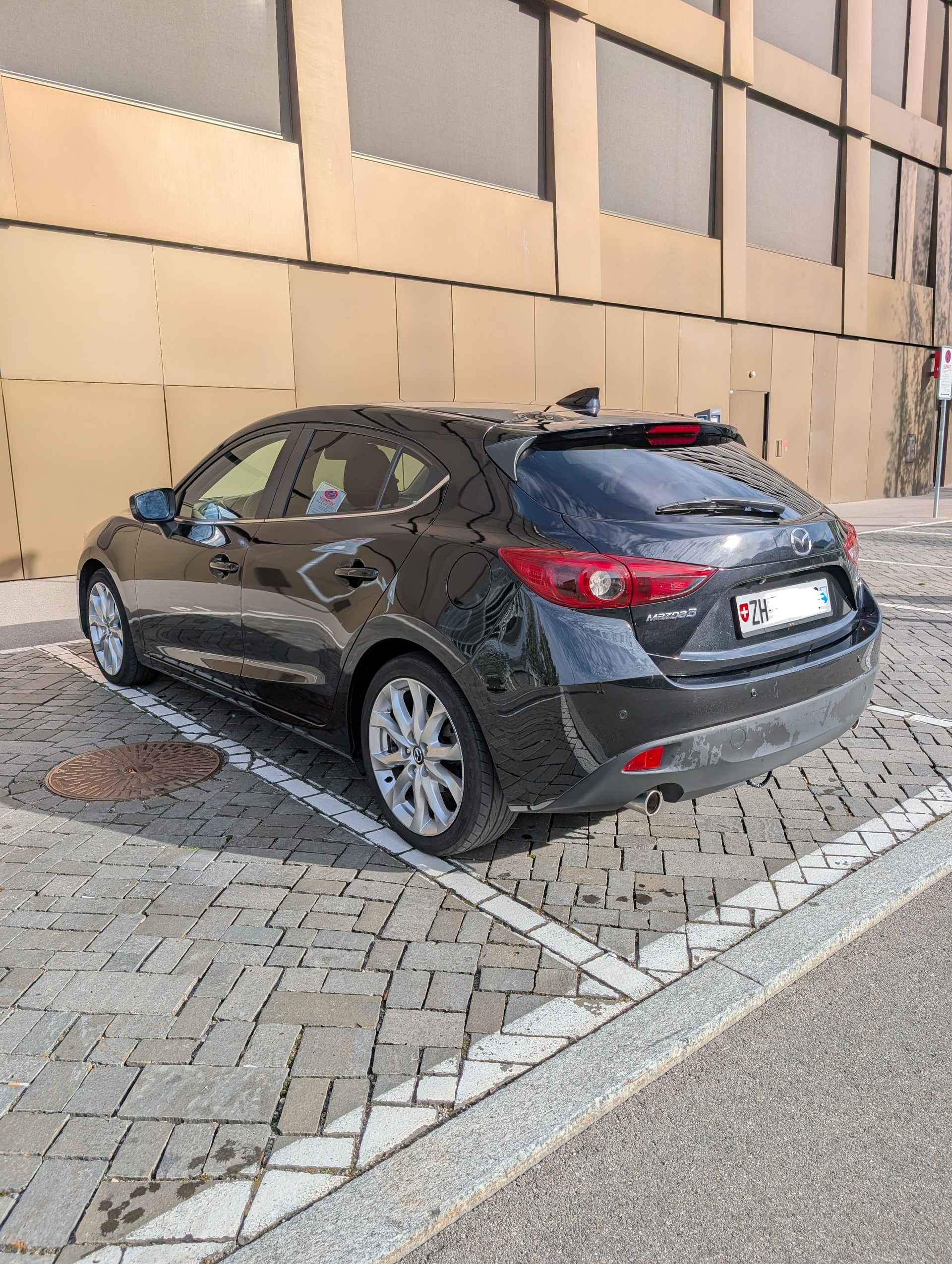MAZDA 2.2 D Revolution mit frischem Service +MFK-image-3