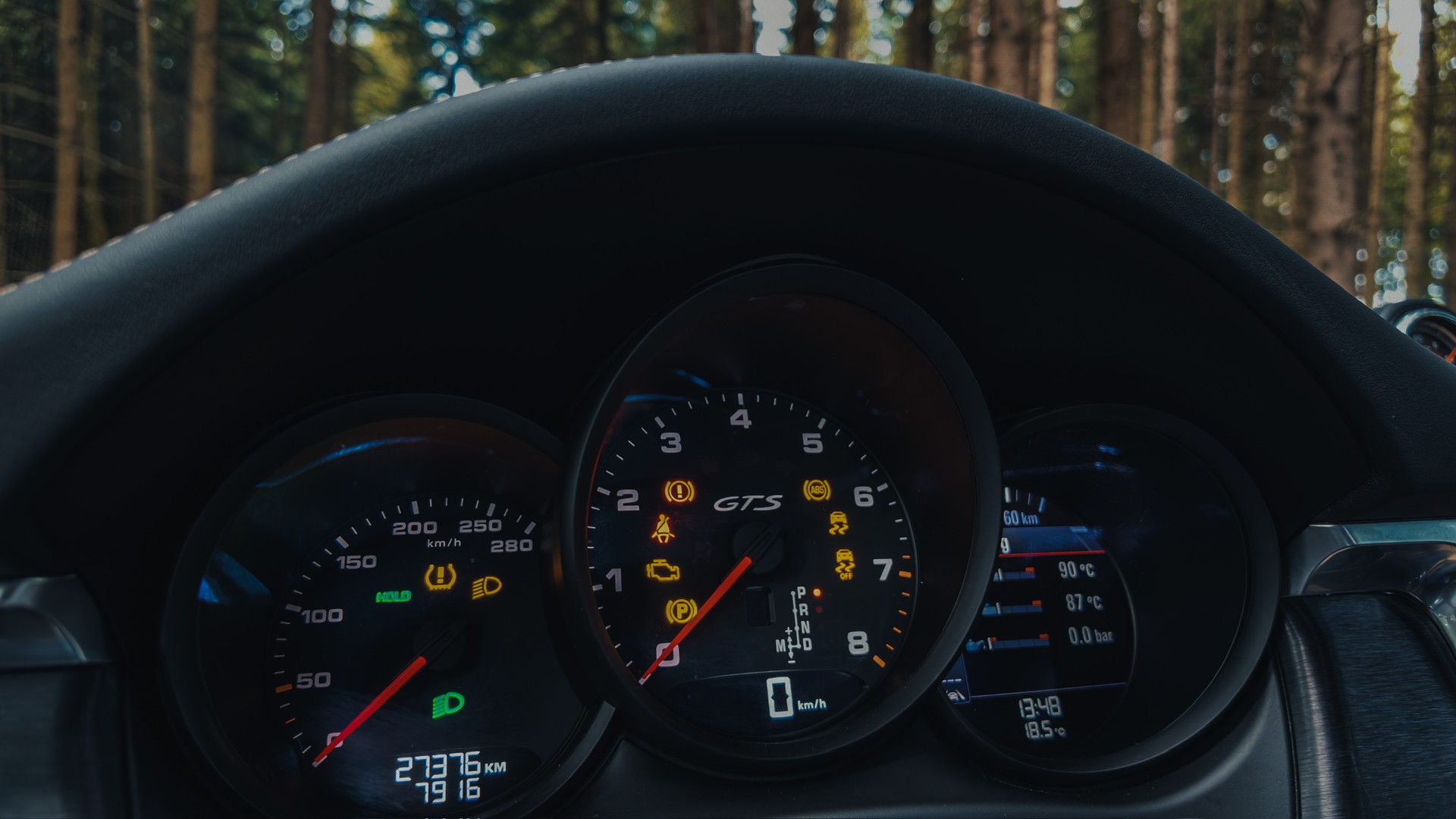 PORSCHE Macan GTS PDK-image-8