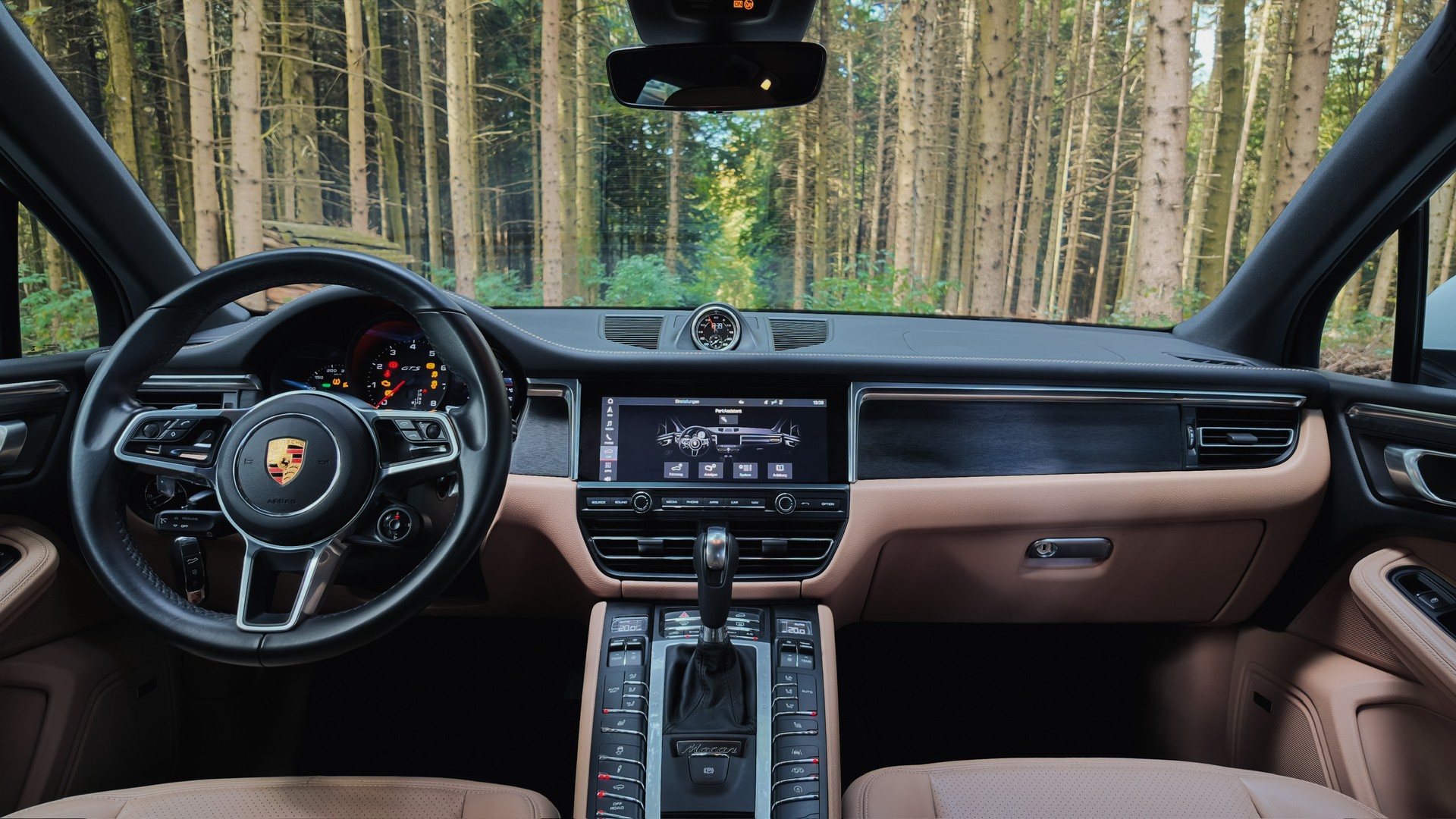 PORSCHE Macan GTS PDK-image-7