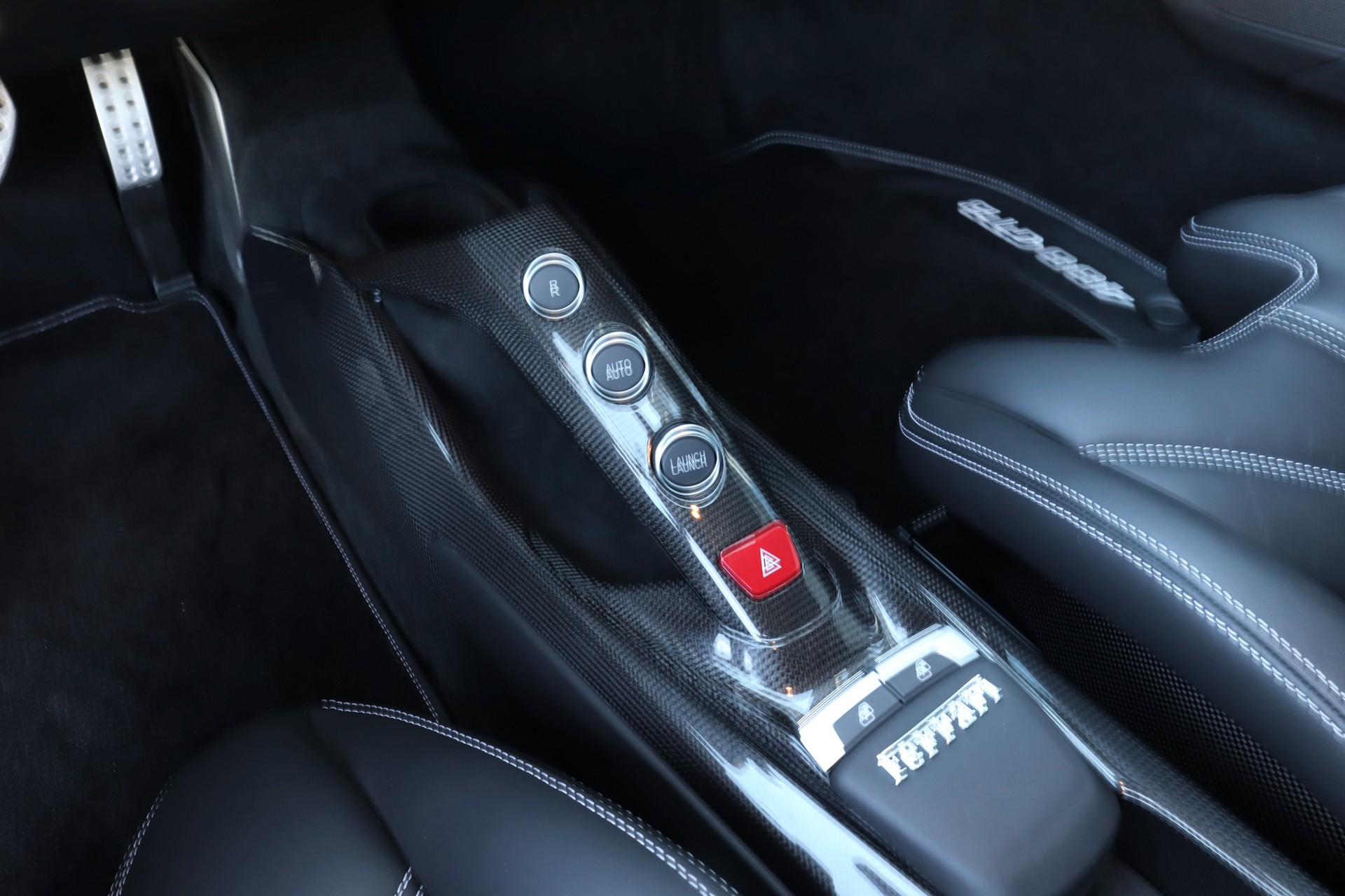 FERRARI 488 GTB 3.9 V8-image-13
