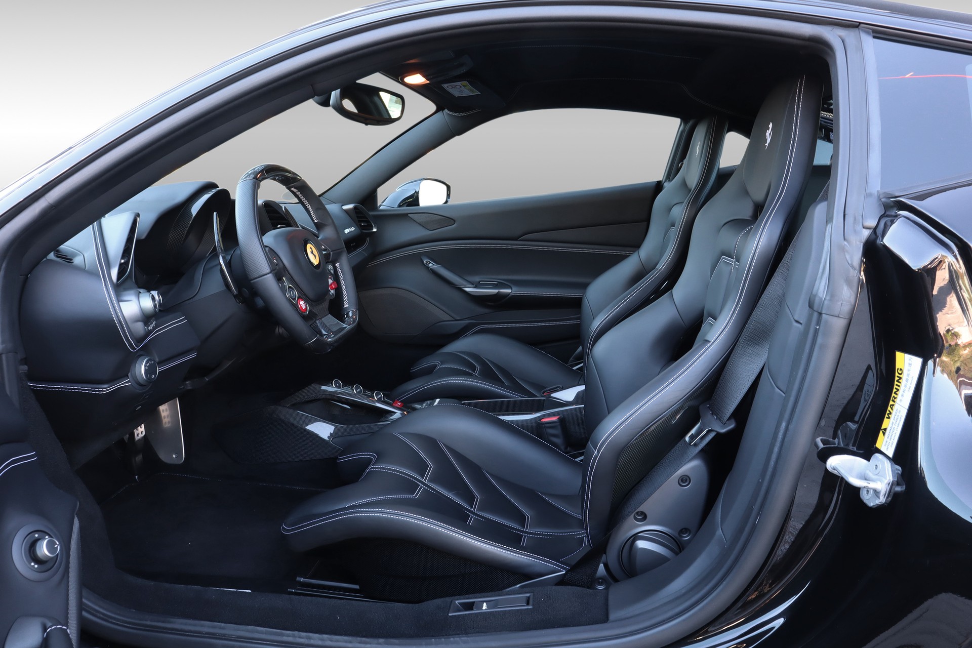 FERRARI 488 GTB 3.9 V8-image-11