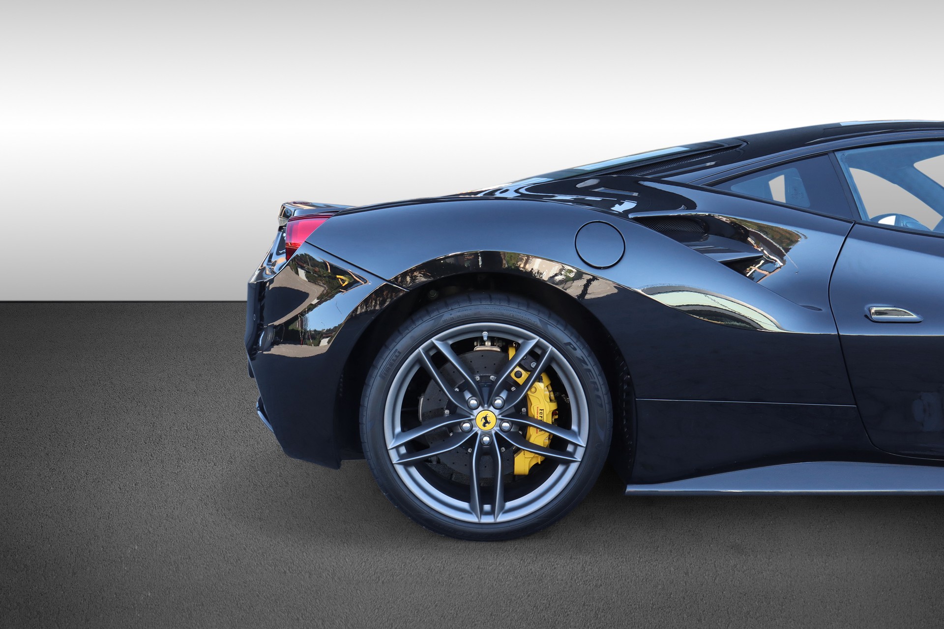 FERRARI 488 GTB 3.9 V8-image-8