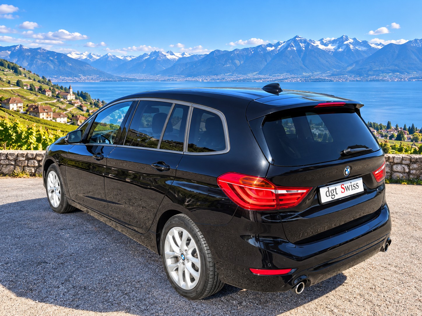 BMW 218d xDrive Gran Tourer Steptronic-image-2