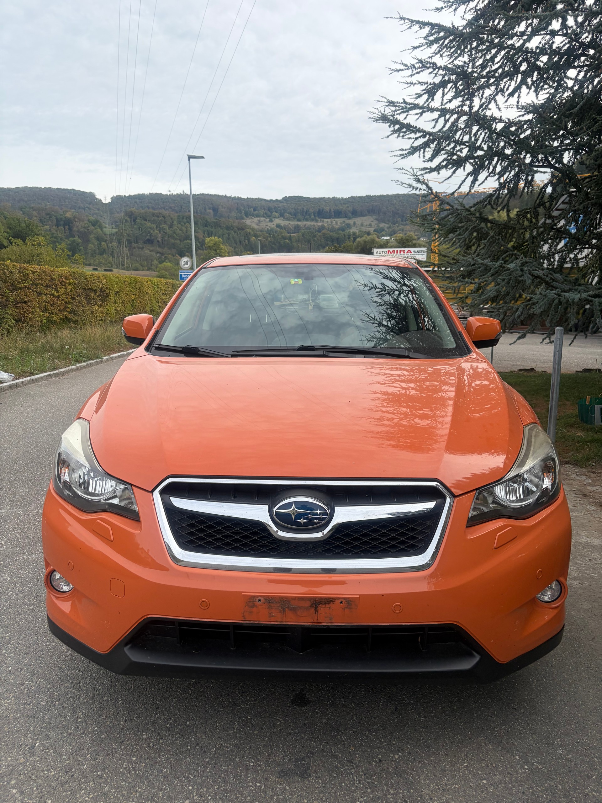 SUBARU XV 2.0 Swiss Three AWD CVT-image-0