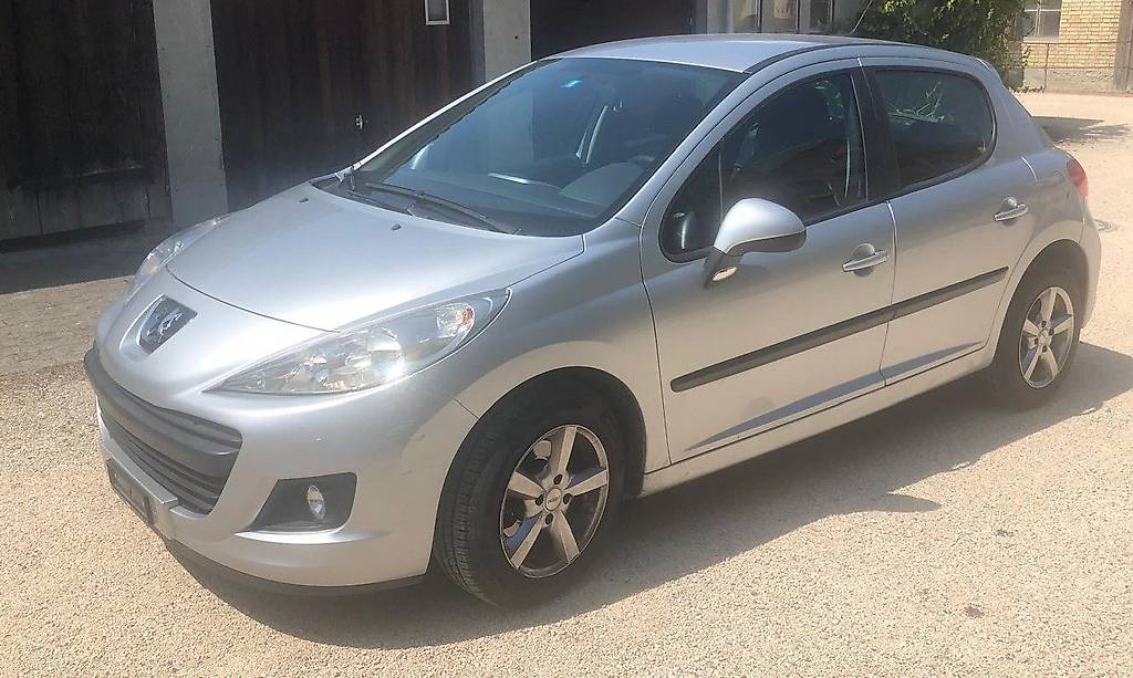 PEUGEOT 1.4 16V 95 Sport-image-1