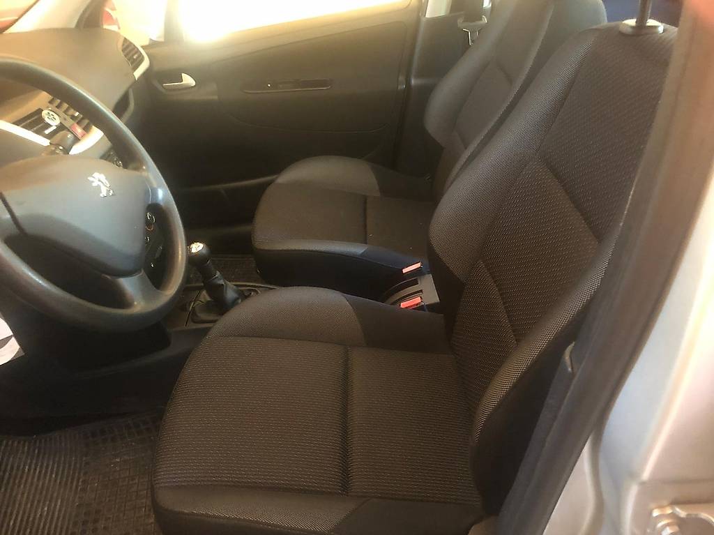 PEUGEOT 1.4 16V 95 Sport-image-3