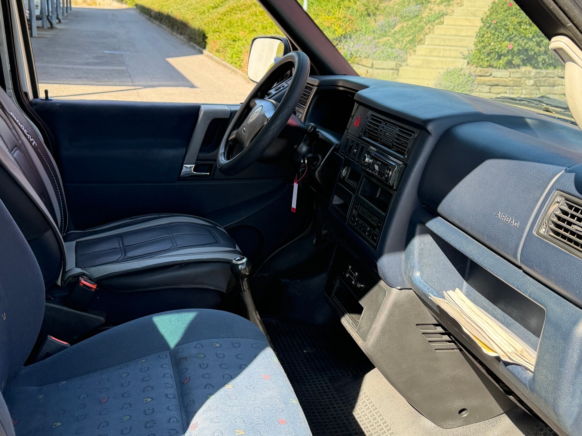 VW Caravelle-image-6