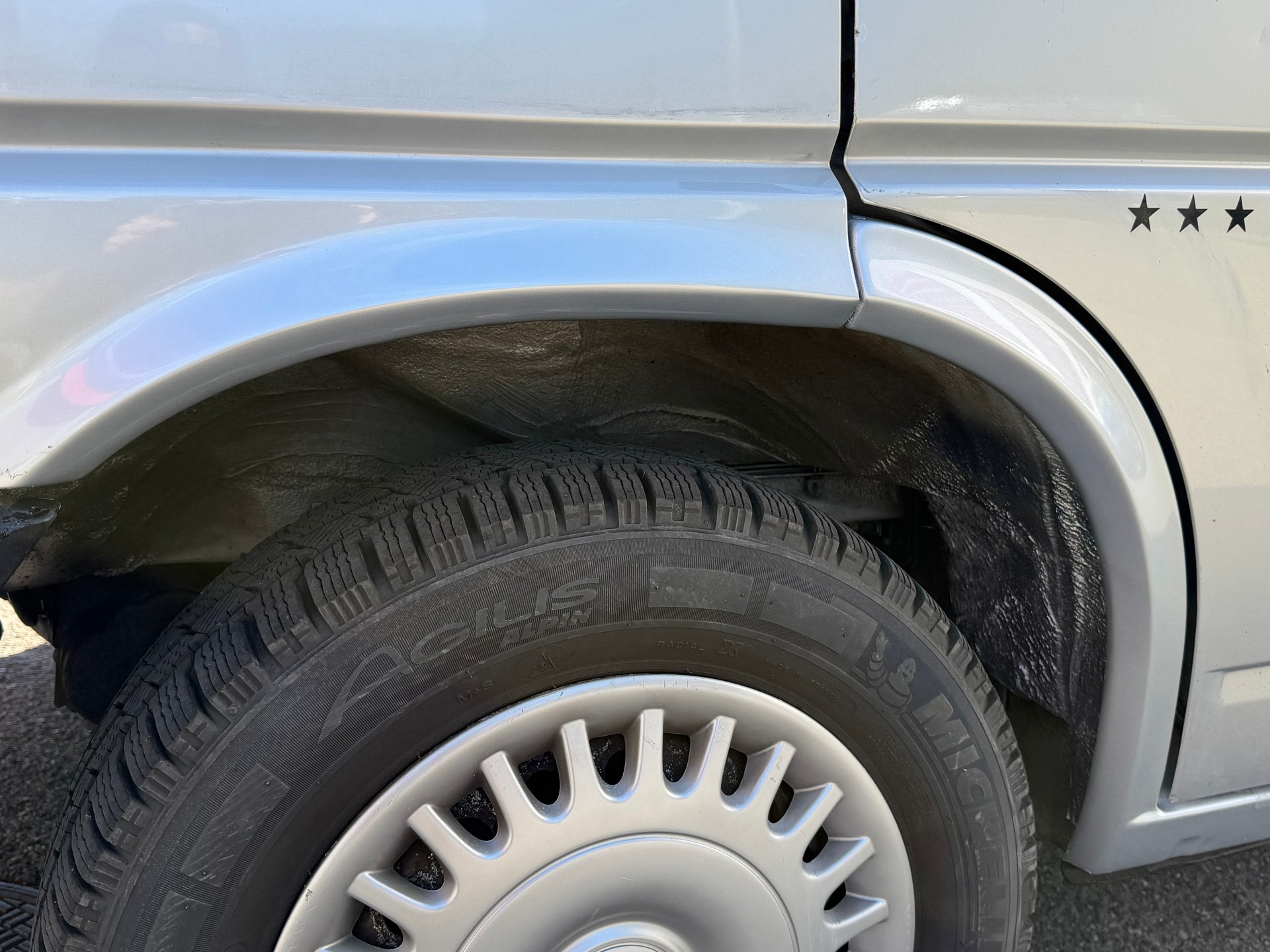 VW Caravelle-image-4