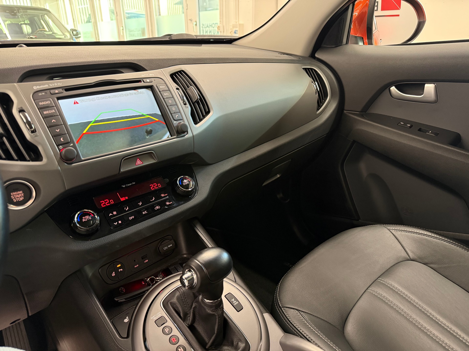 KIA Sportage 2.0 CRDi 4WD Automatic AHK-image-18