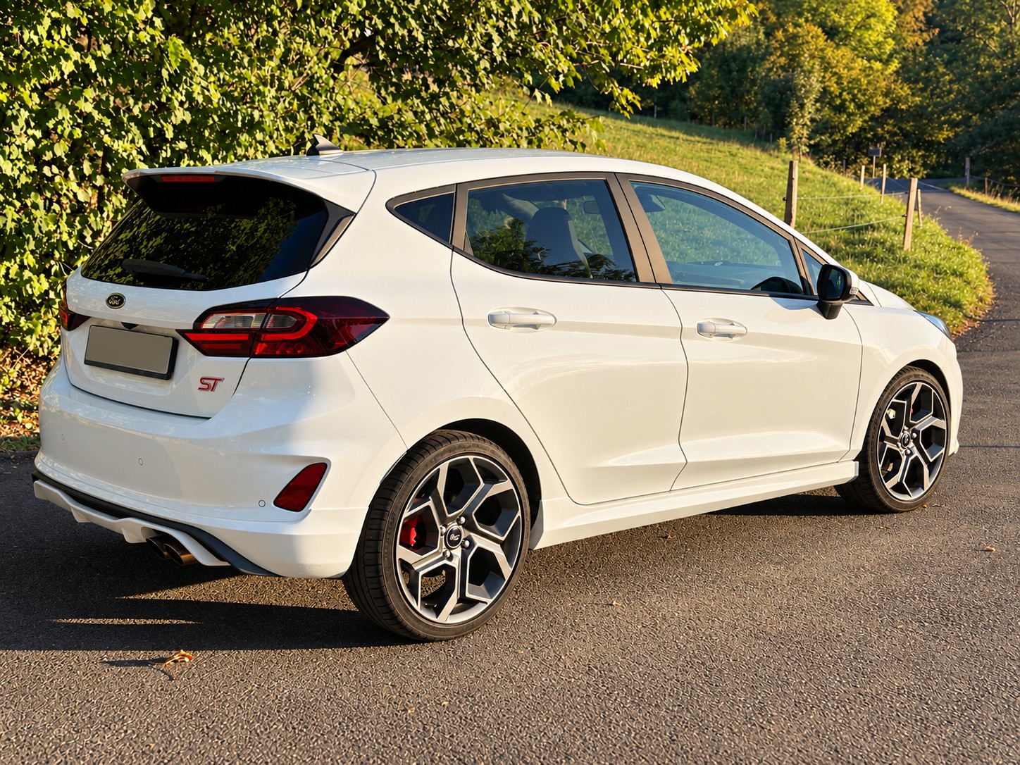 FORD 1.5 EcoB ST X-image-3