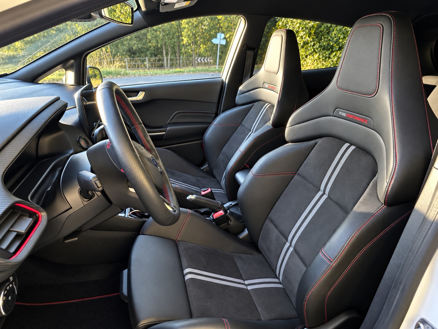 FORD 1.5 EcoB ST X-image-5