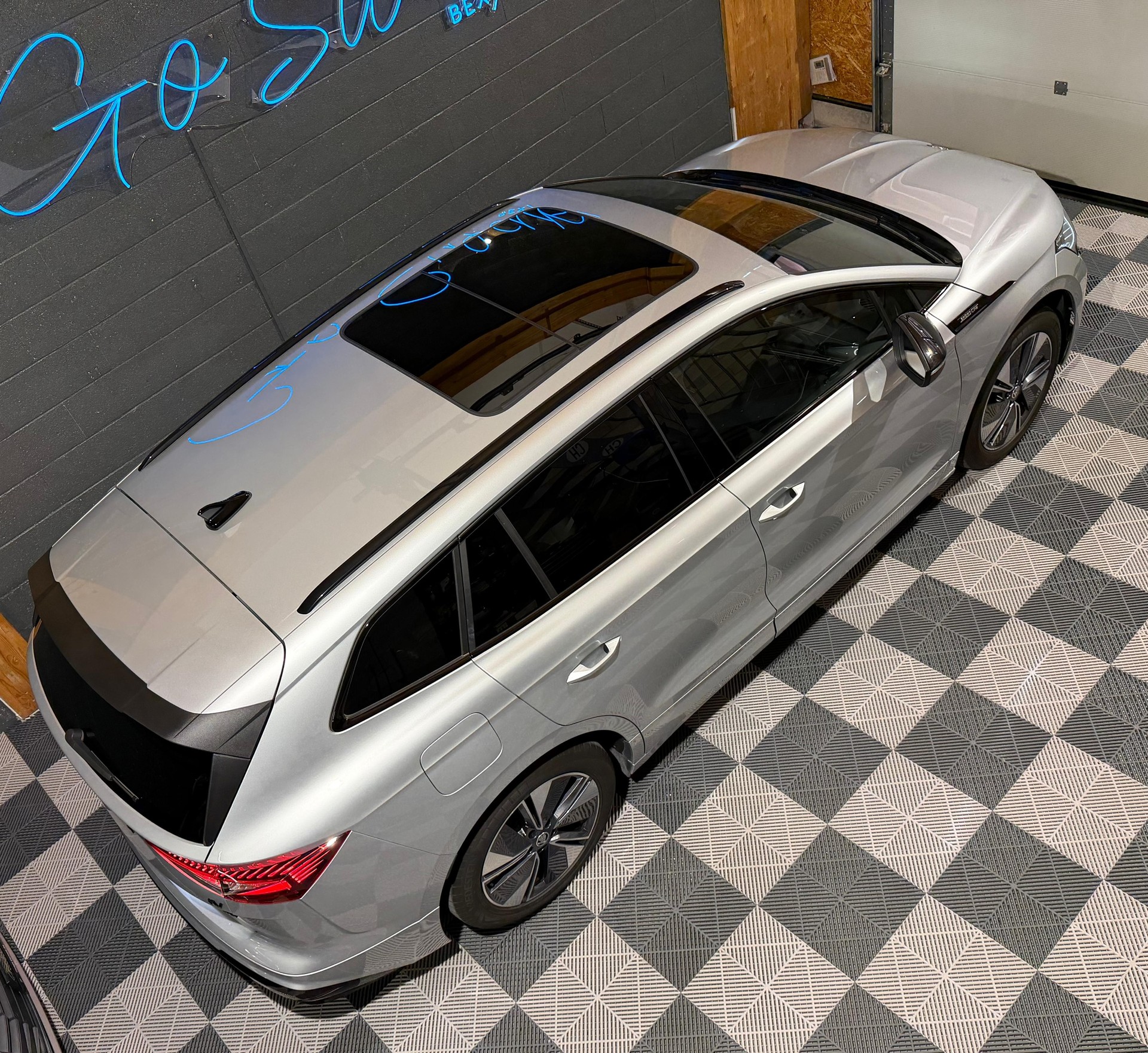 SKODA Enyaq iV 80 SportLine-image-2