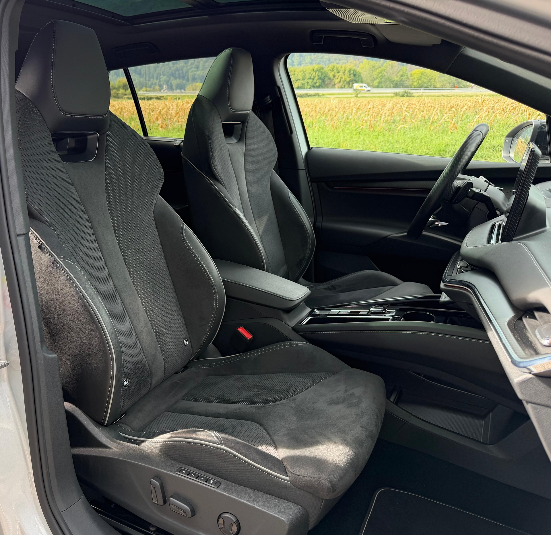 SKODA Enyaq iV 80 SportLine-image-10