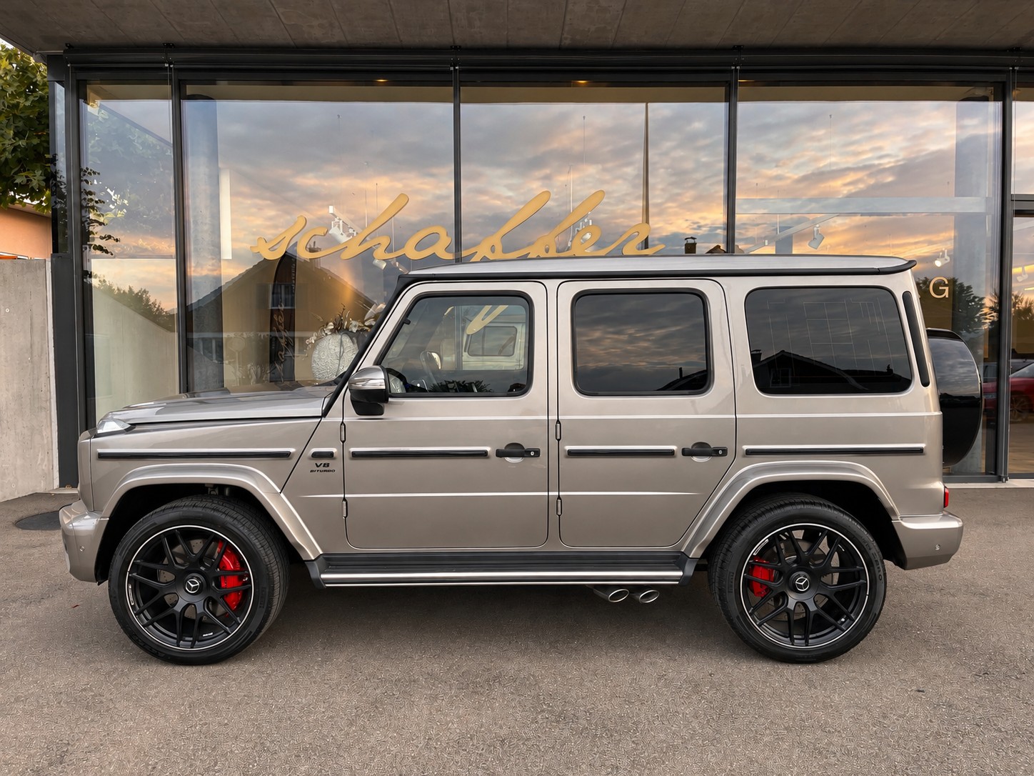 MERCEDES-BENZ G 63 AMG-image-2