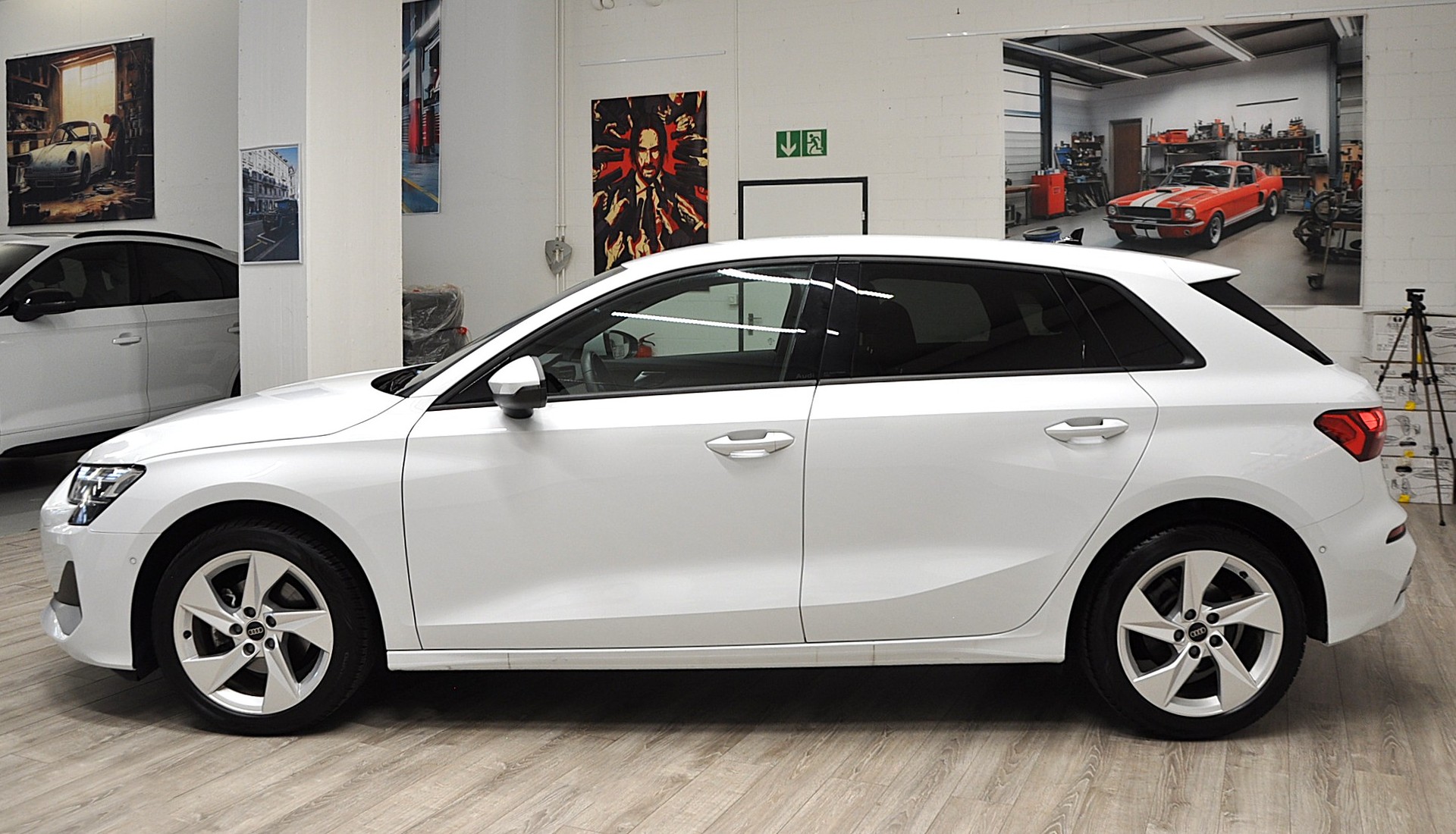 AUDI A3 Sportback 35 TFSI Attraction S-tronic-image-2