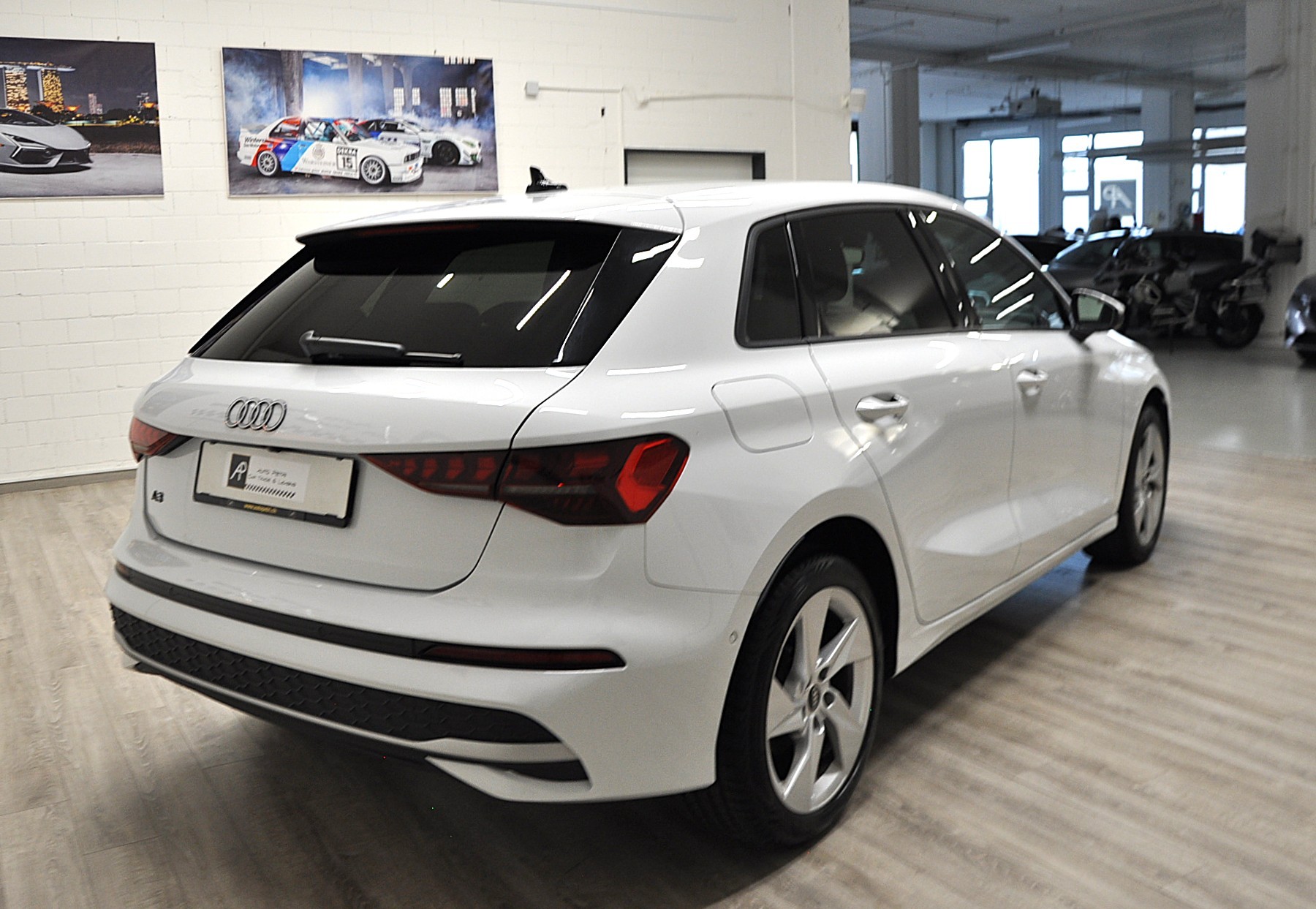 AUDI A3 Sportback 35 TFSI Attraction S-tronic-image-3