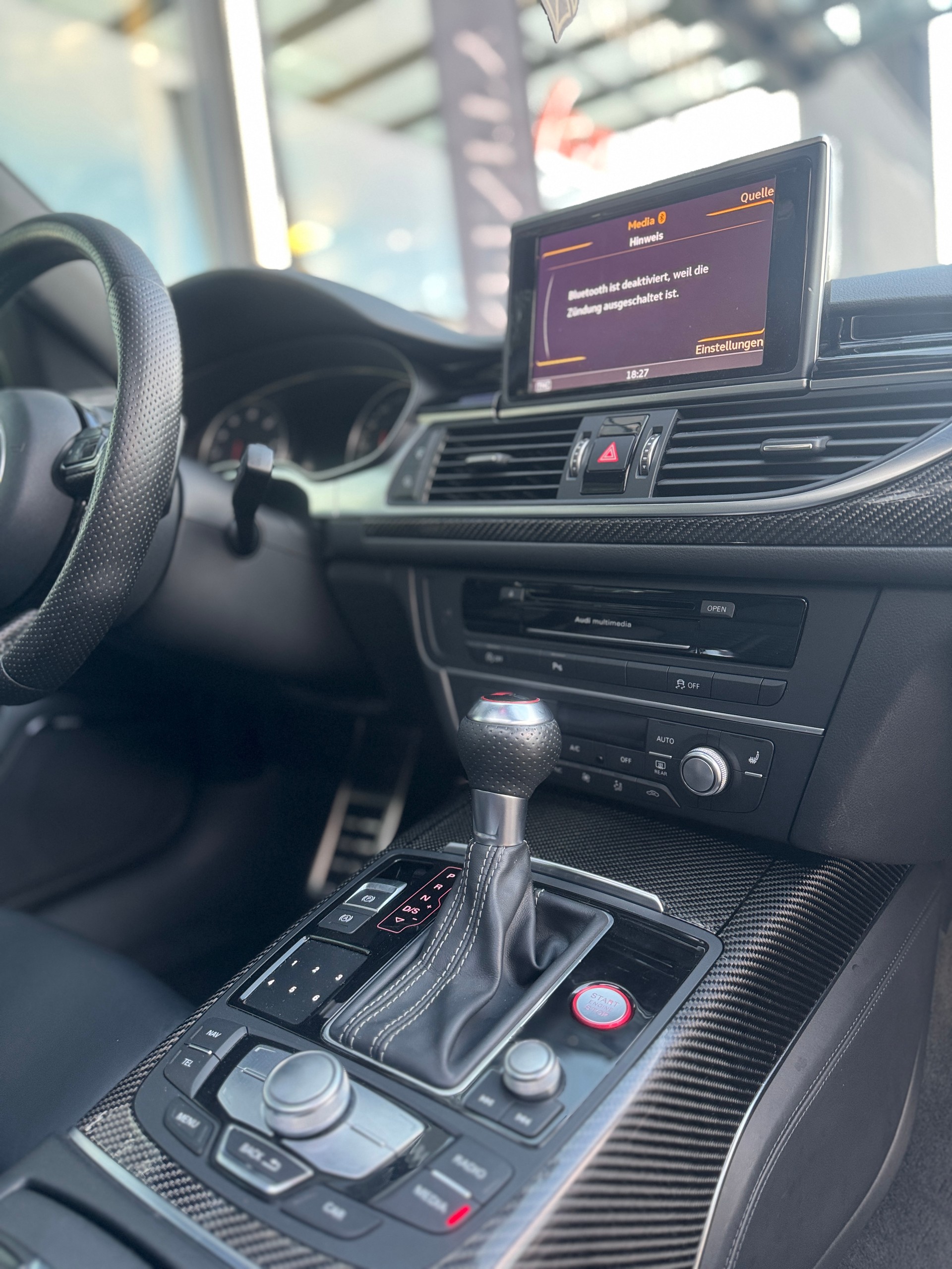 AUDI RS6 Avant 4.0 TFSI V8 quattro Tiptronic-image-15