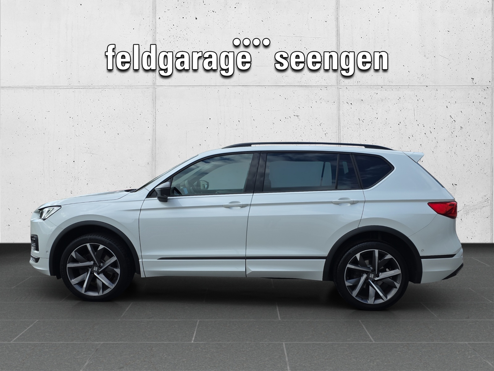 SEAT Tarraco 2.0 TDI 4Drive FR DSG AHK, Panorama-Schiebedach, Standheizung, Ledersportsitze, DCC, ACC, 360° Kamera, usw.-showroom-element-1