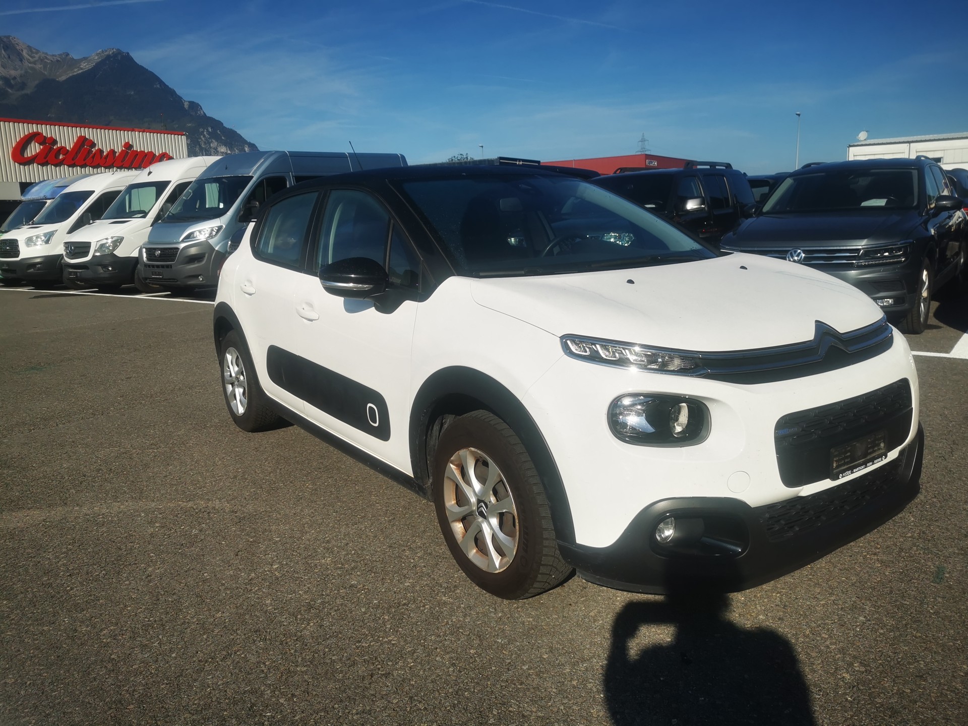 CITROEN C3 1.2i PureTech Shine-image-5