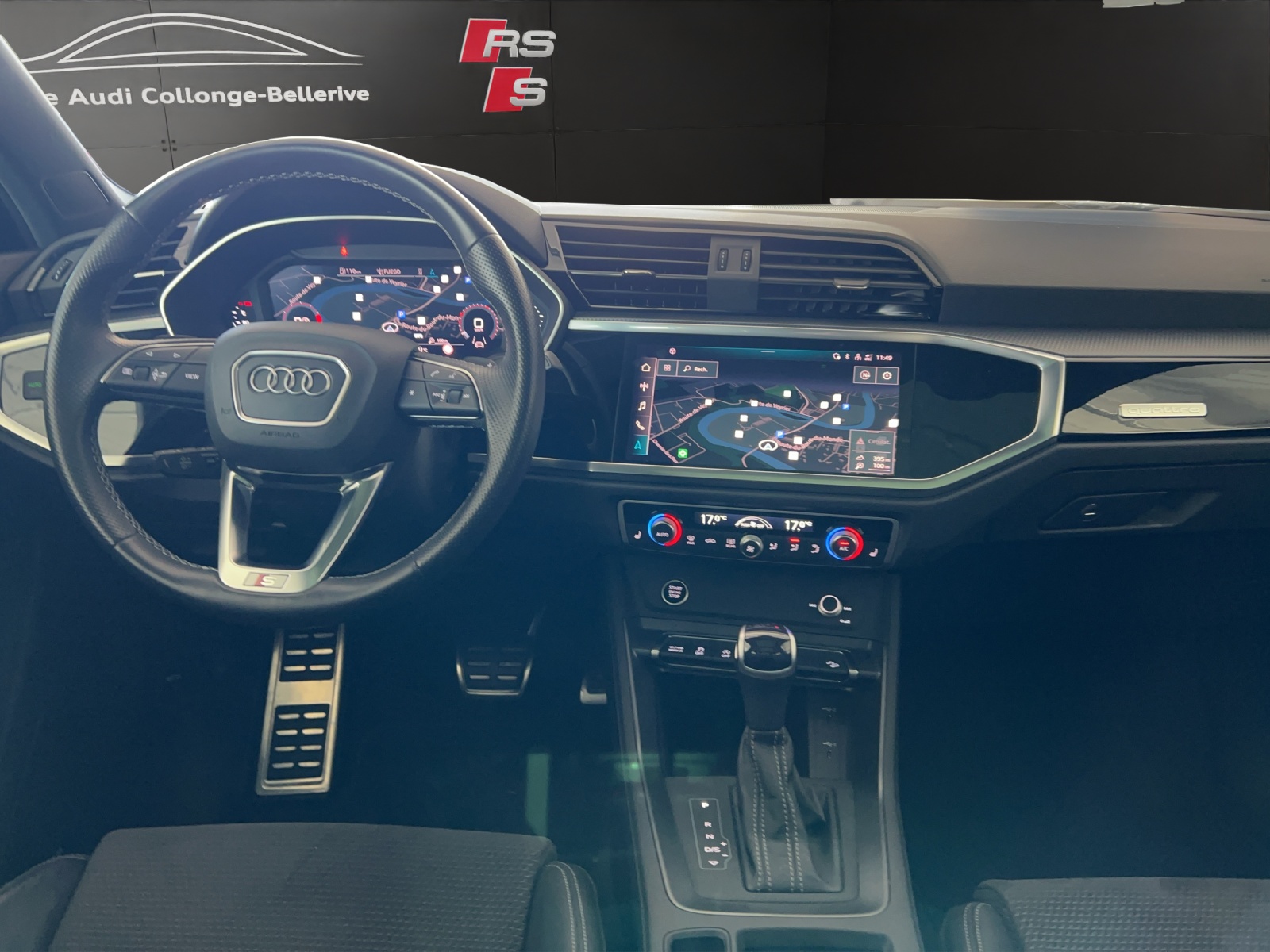 AUDI Q3 40 TFSI S line quattro S-tronic-image-12