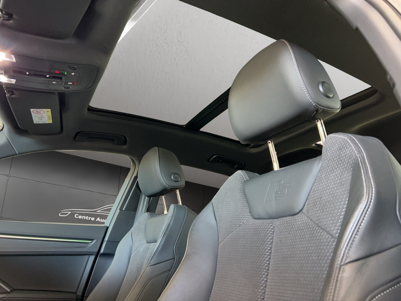 AUDI Q3 40 TFSI S line quattro S-tronic-image-23