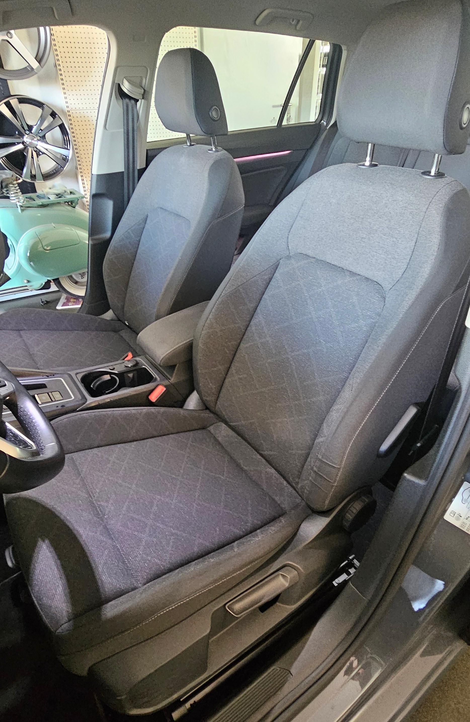 VW Golf 2.0 TDI Style DSG-image-14
