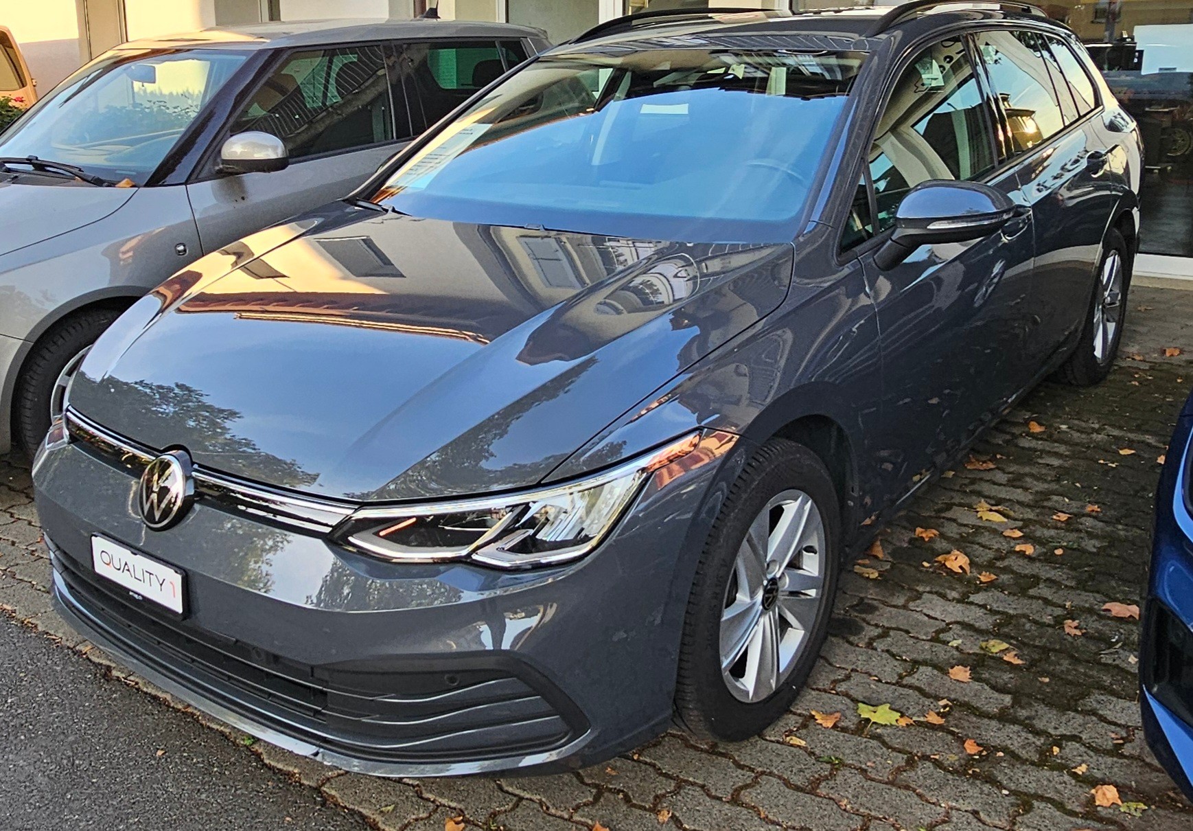 VW Golf 2.0 TDI Style DSG-image-1