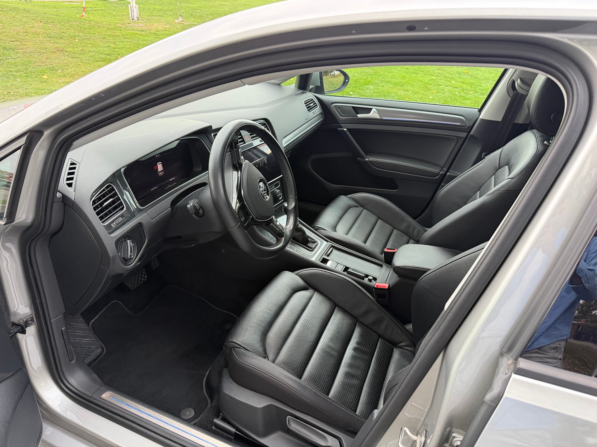 VW e-Golf-image-3