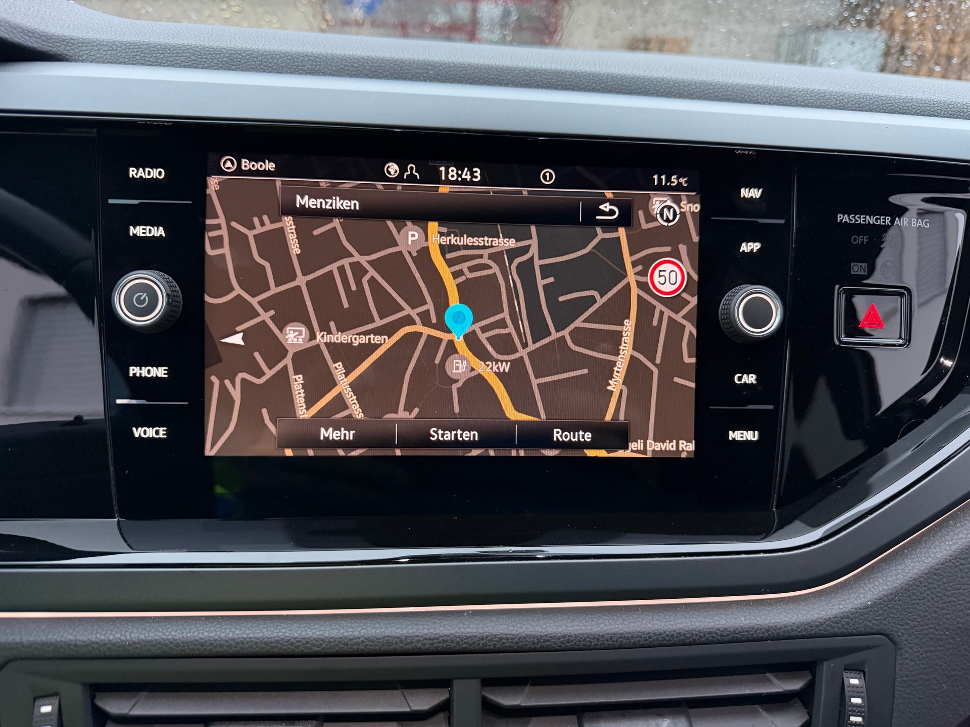 VW HAGELSCHADEN..."R-LINE" POLO 1.0 TSI "115 PS" DSG "AUTOMAT" CH WAGEN VOLL OPTIONEN !! CH VOLLGARANTIE !! MIT NEUEN WINTERRÄDER.-image-10