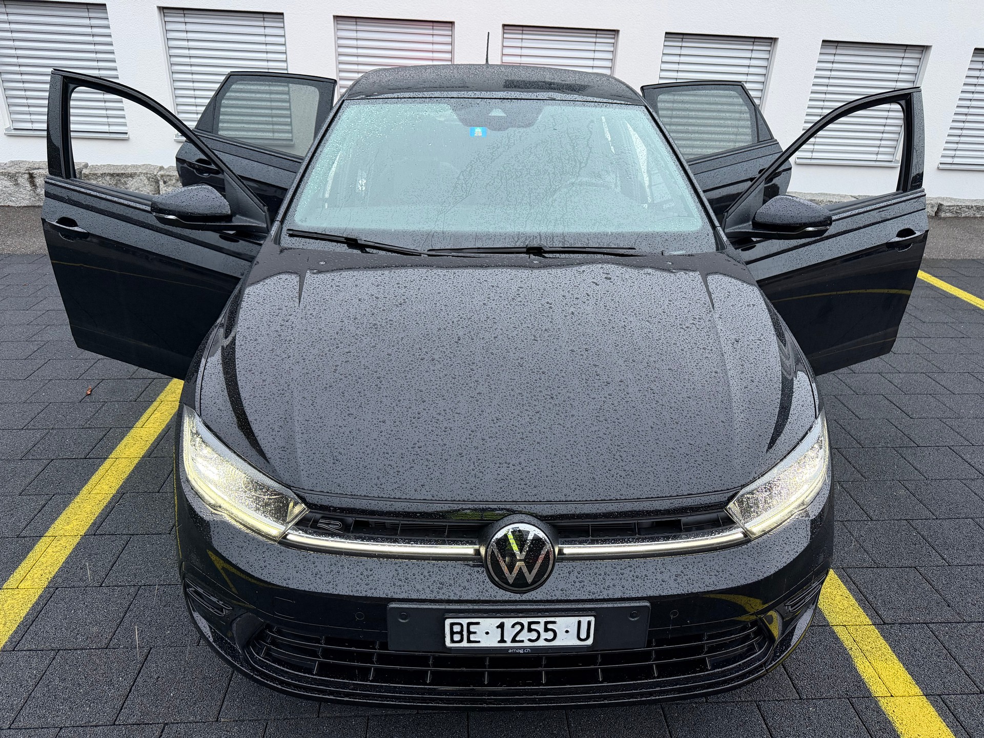 VW HAGELSCHADEN..."R-LINE" POLO 1.0 TSI "115 PS" DSG "AUTOMAT" CH WAGEN VOLL OPTIONEN !! CH VOLLGARANTIE !! MIT NEUEN WINTERRÄDER.-image-17