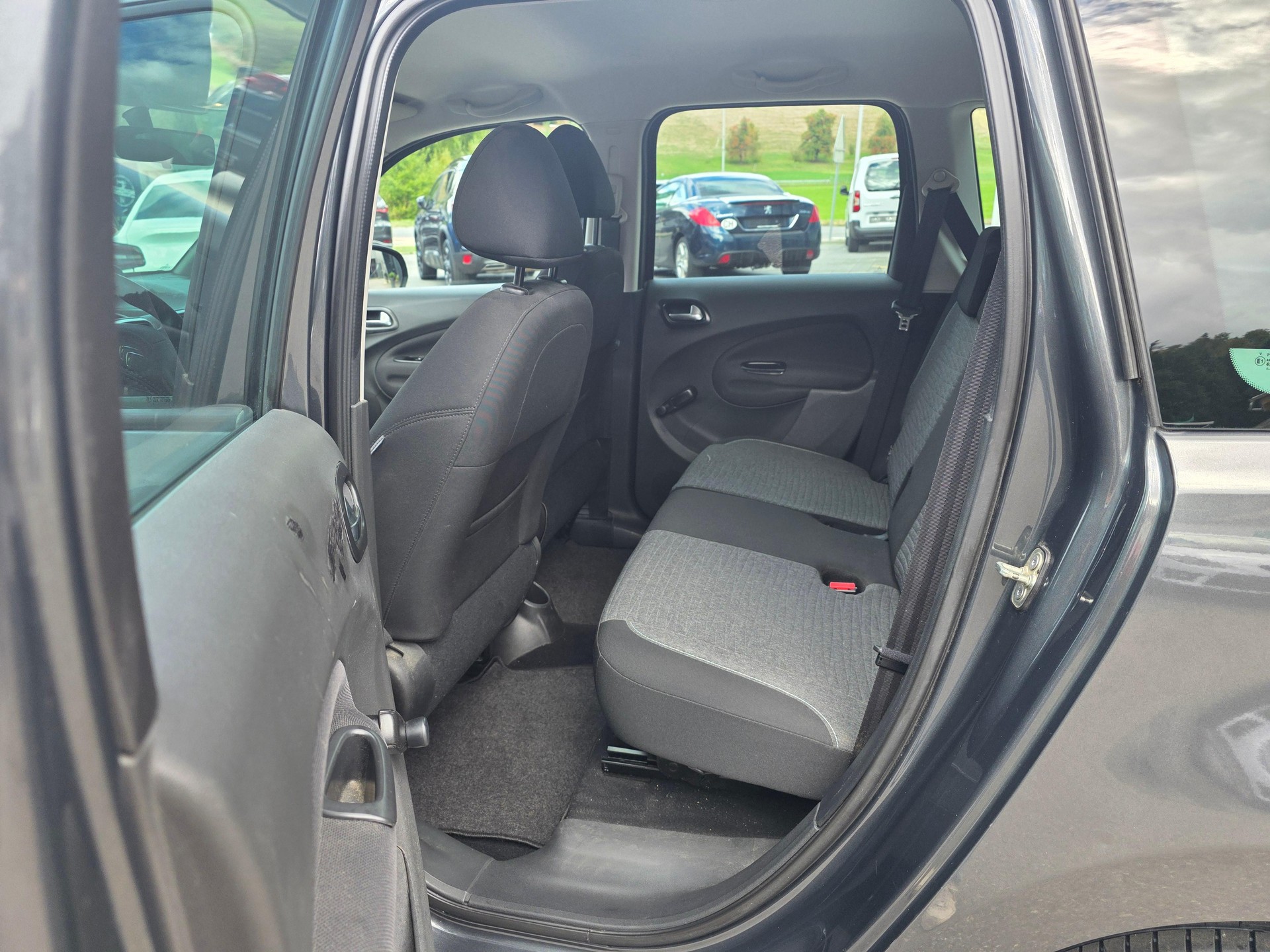 CITROEN Citroën C3 Picasso 1.2 PureTech Seduction-image-8