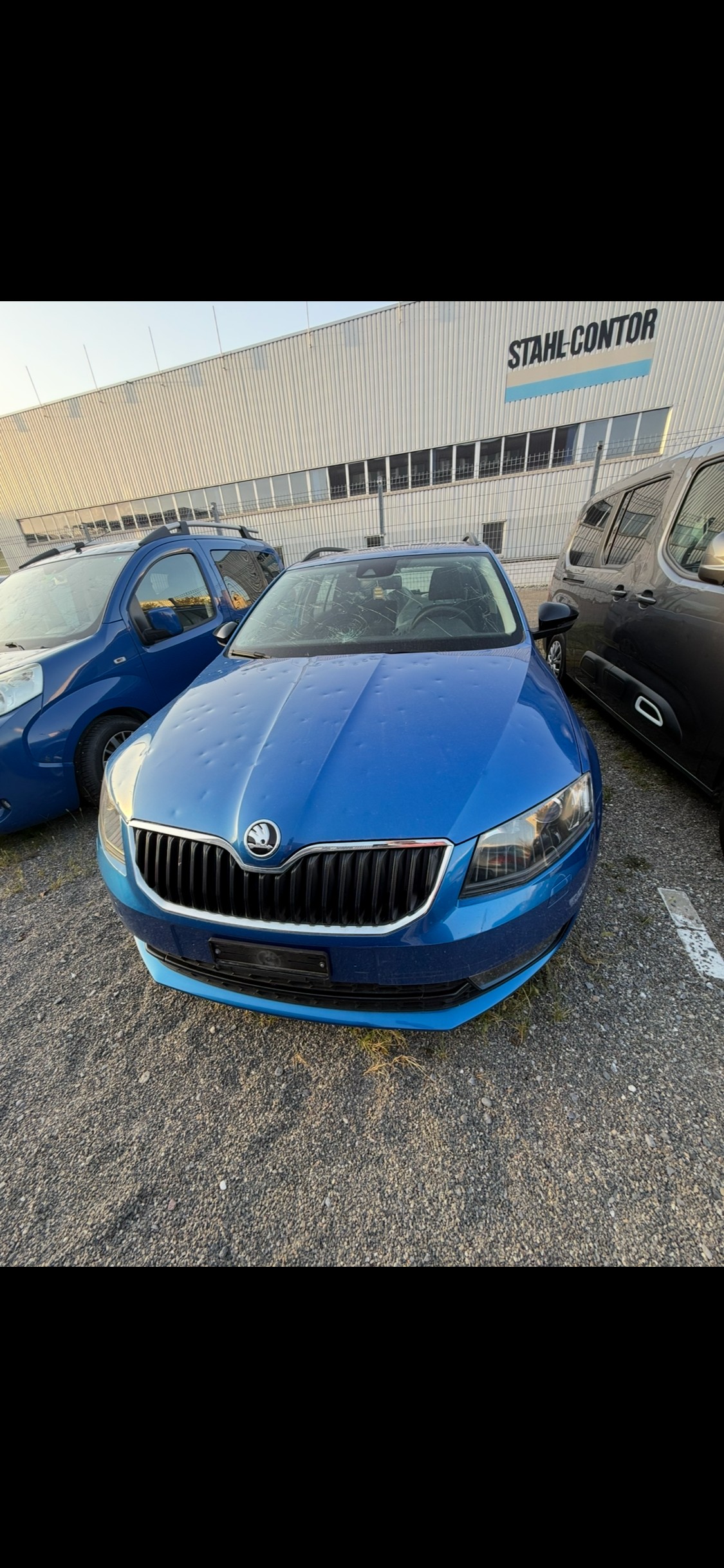 SKODA Octavia Combi 1.8 TSI Swiss Edition DSG-image-4