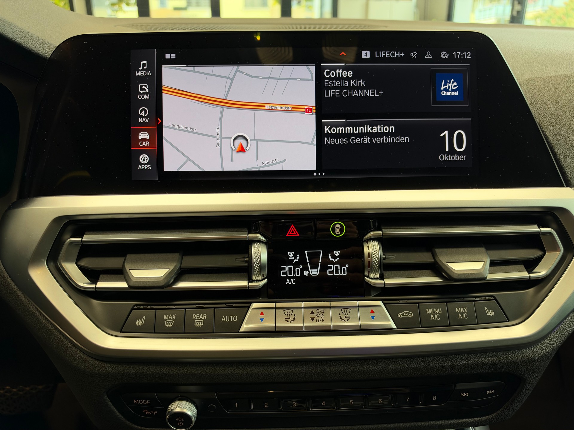BMW 320d xDrive SAG-image-12