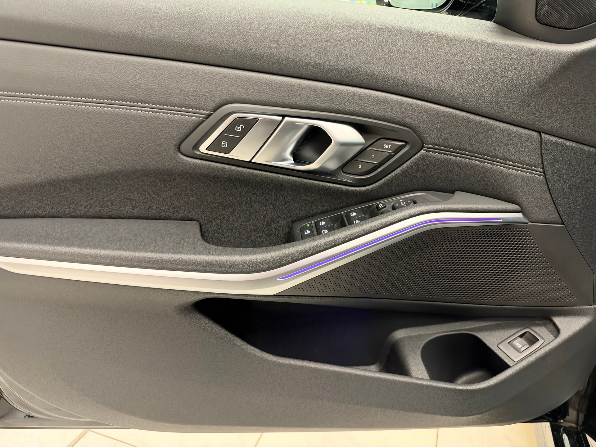 BMW 320d xDrive SAG-image-6
