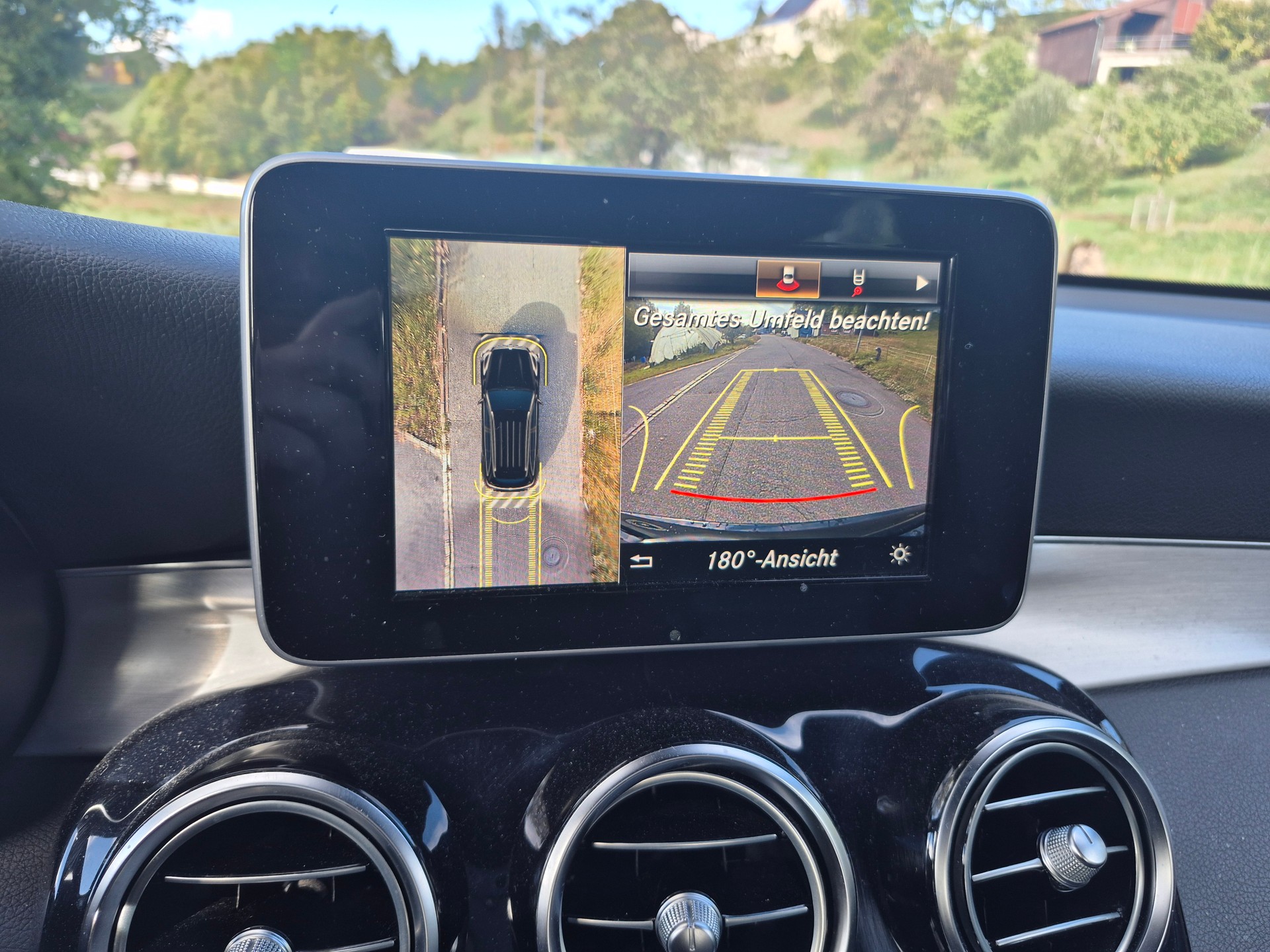 MERCEDES-BENZ GLC 250 d AMG Line 4Matic 9G-Tronic-image-9