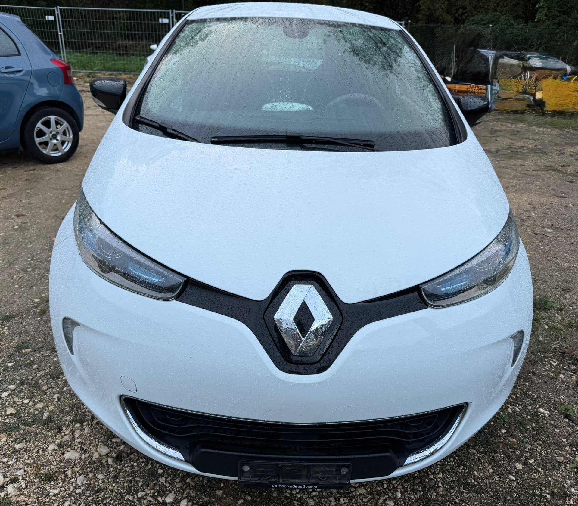 RENAULT Zoe Intens R240 (Batterie Miete)-image-4