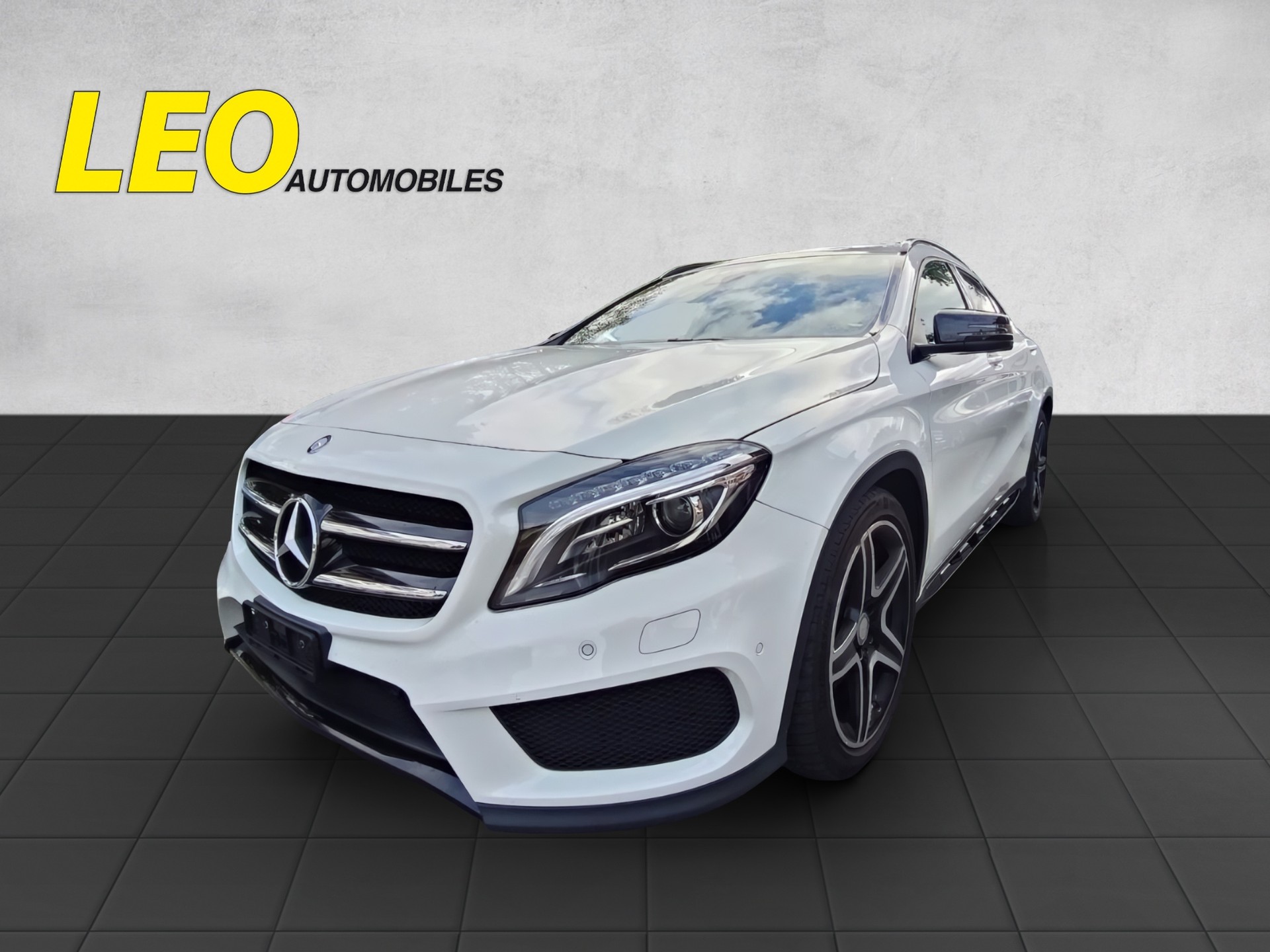 MERCEDES-BENZ GLA 250 AMG Line 4Matic 7G-DCT-image-1
