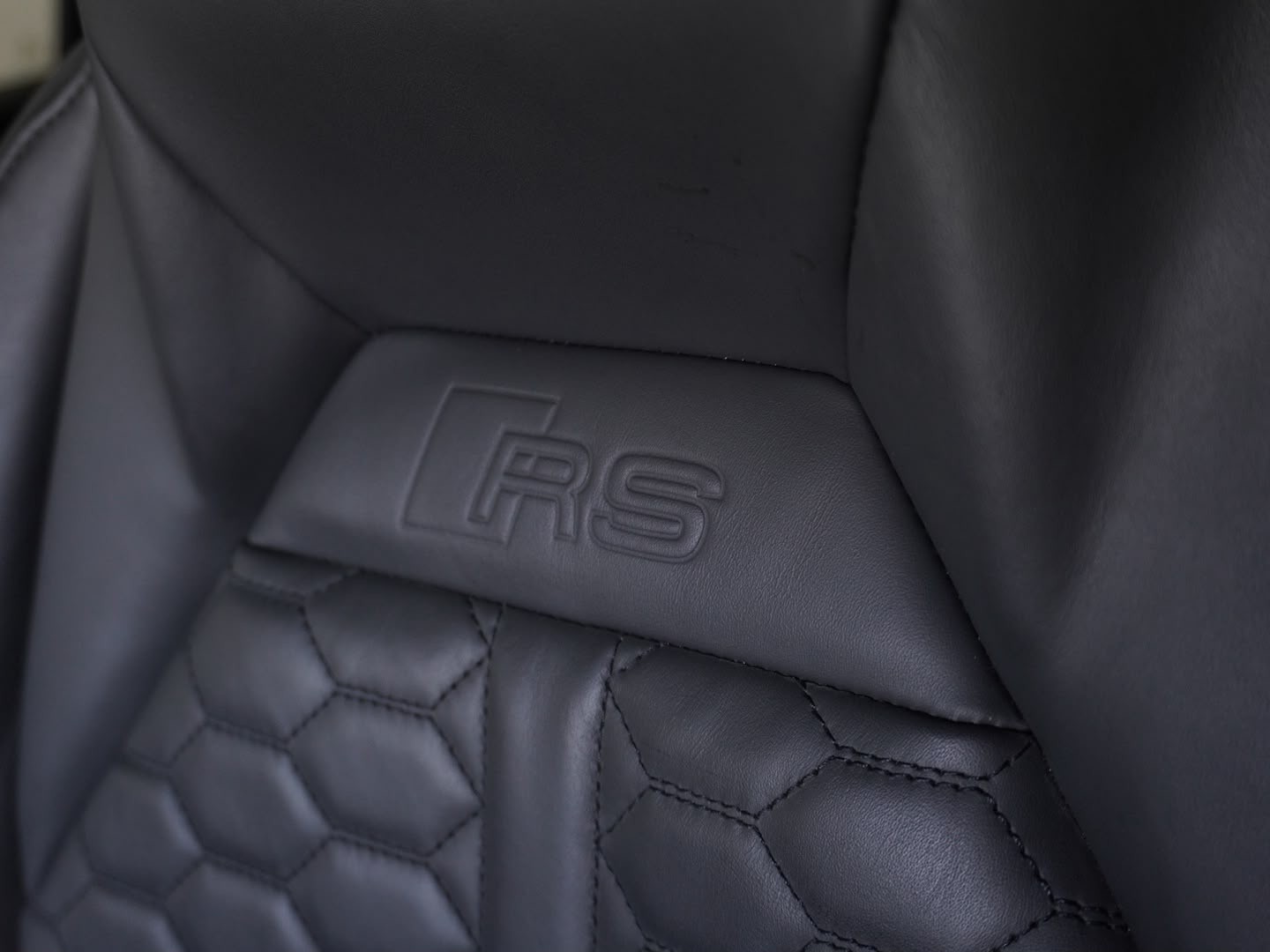 AUDI RS Q3 Sportback quattro S tronic-image-7