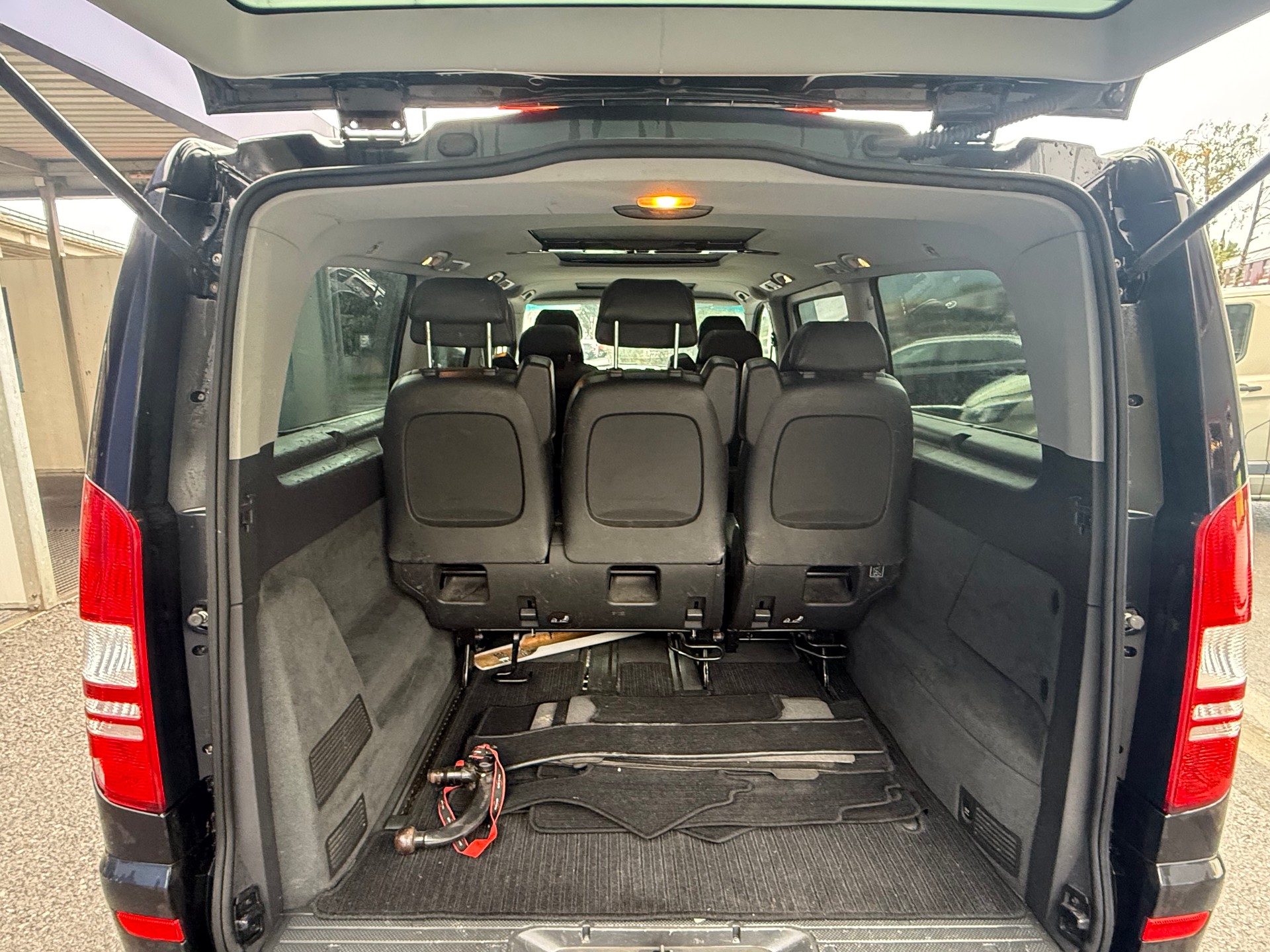 MERCEDES-BENZ Viano 2.2 CDI Blue Eff. Trend Ed. L 4Matic A-image-4