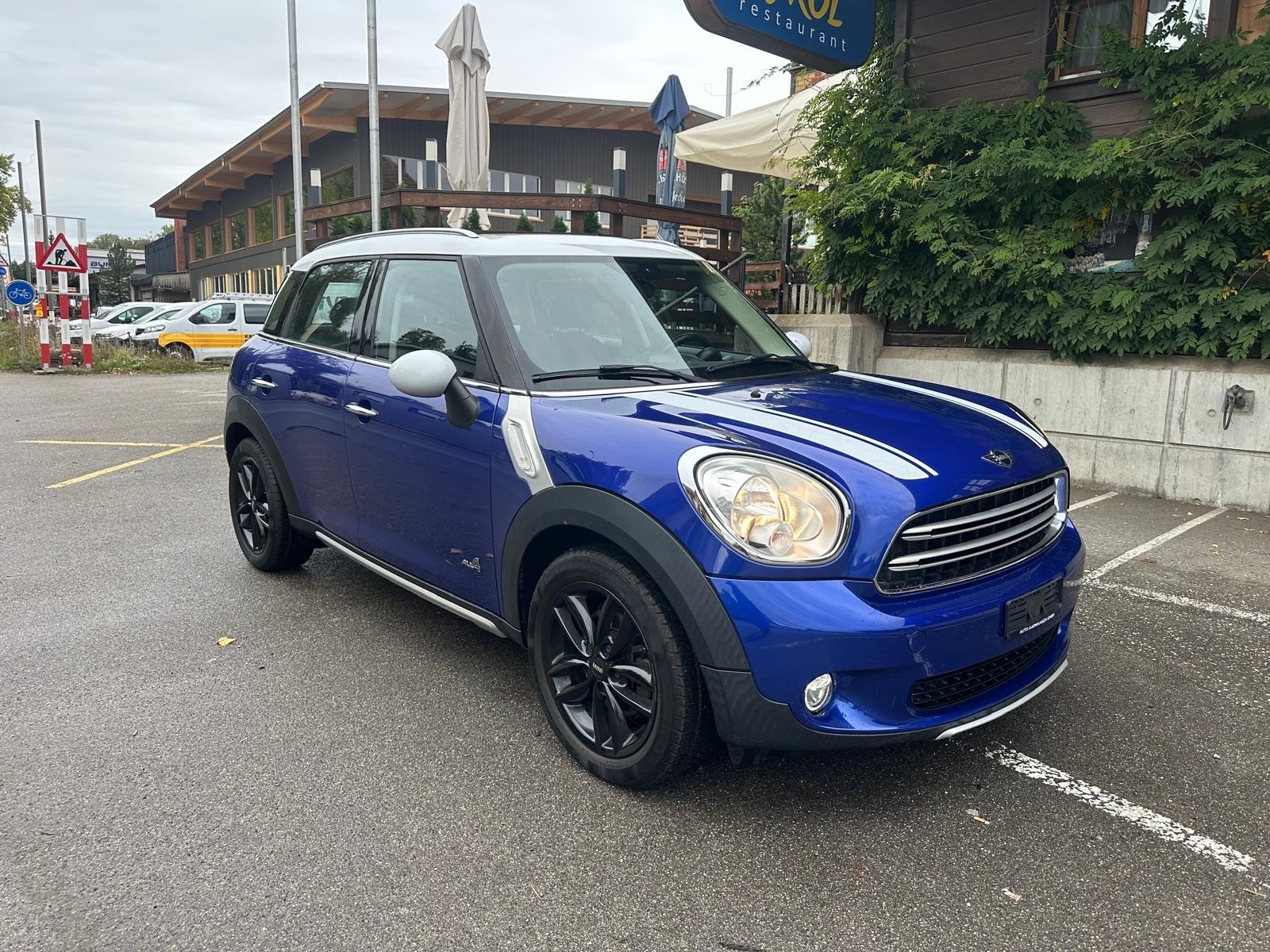 MINI Countryman Cooper ALL4-image-0