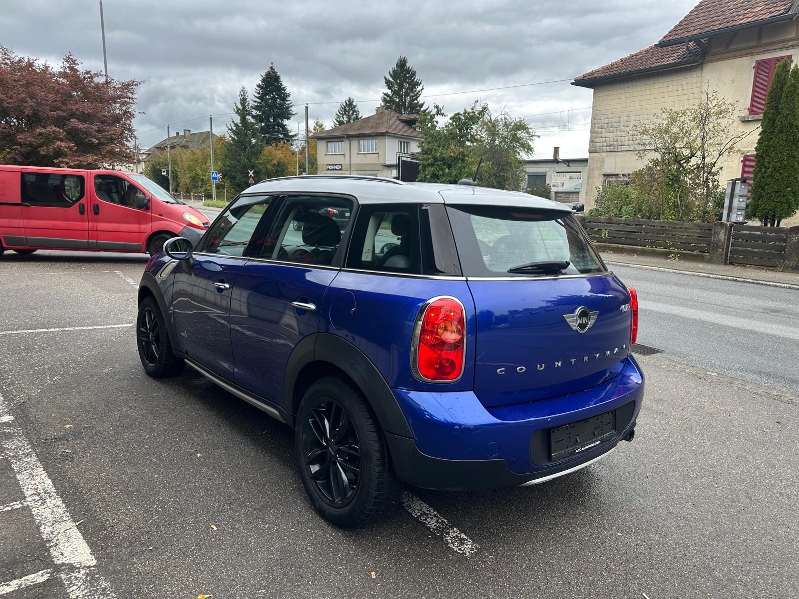 MINI Countryman Cooper ALL4-image-2