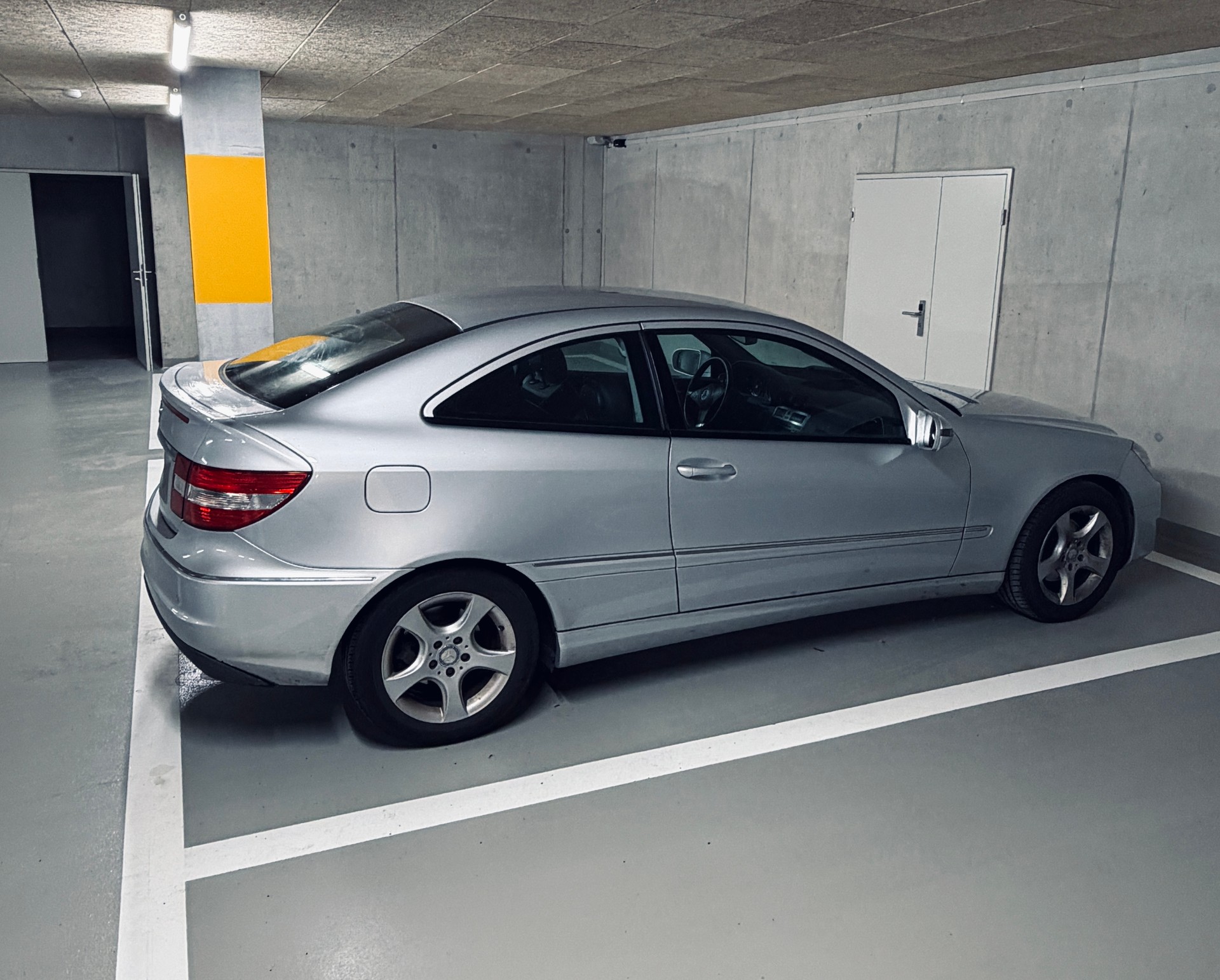 MERCEDES-BENZ CLC 180 Kompressor-image-2