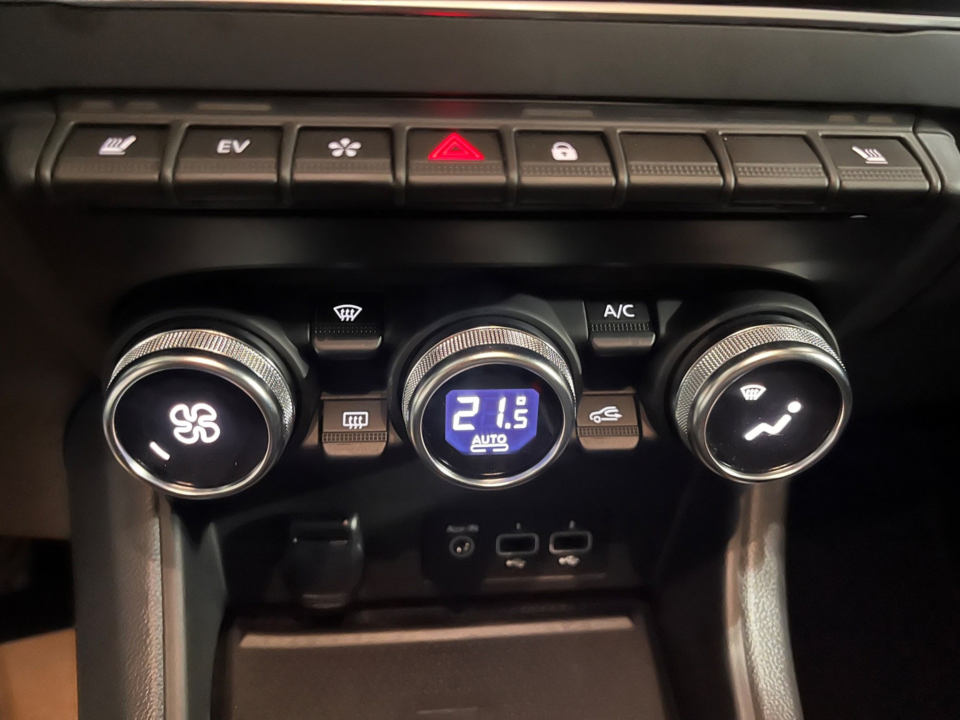 MITSUBISHI ASX 1.6 PHEV Saisho-image-23