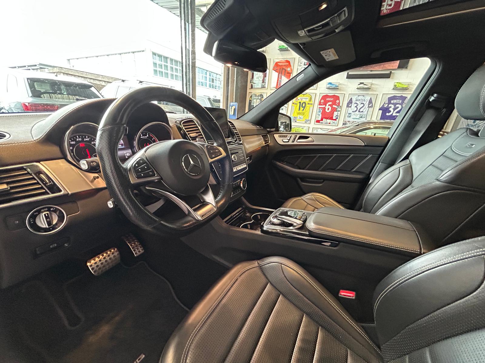 MERCEDES-BENZ GLE 63 AMG 4Matic-image-12