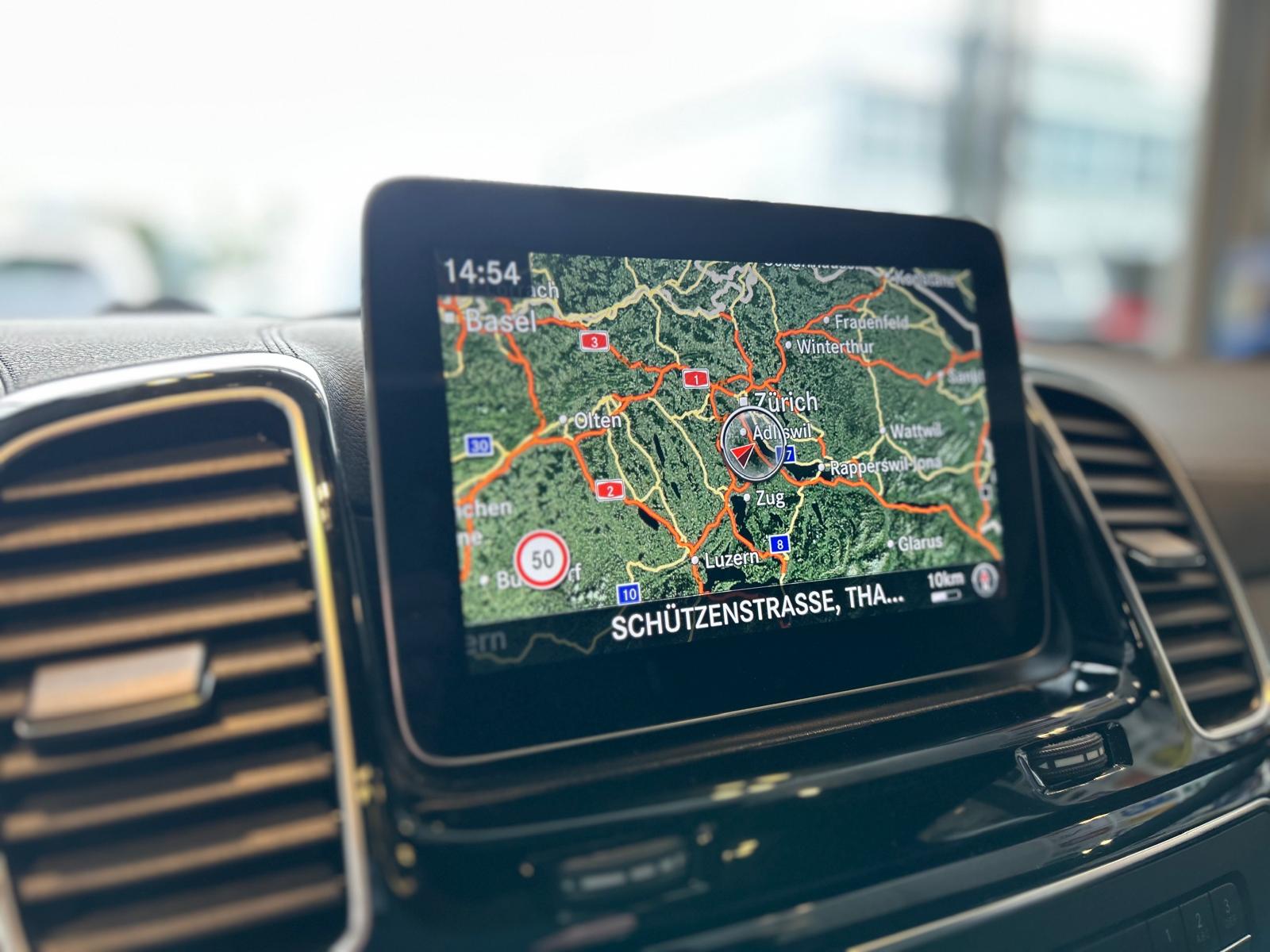 MERCEDES-BENZ GLE 63 AMG 4Matic-image-17