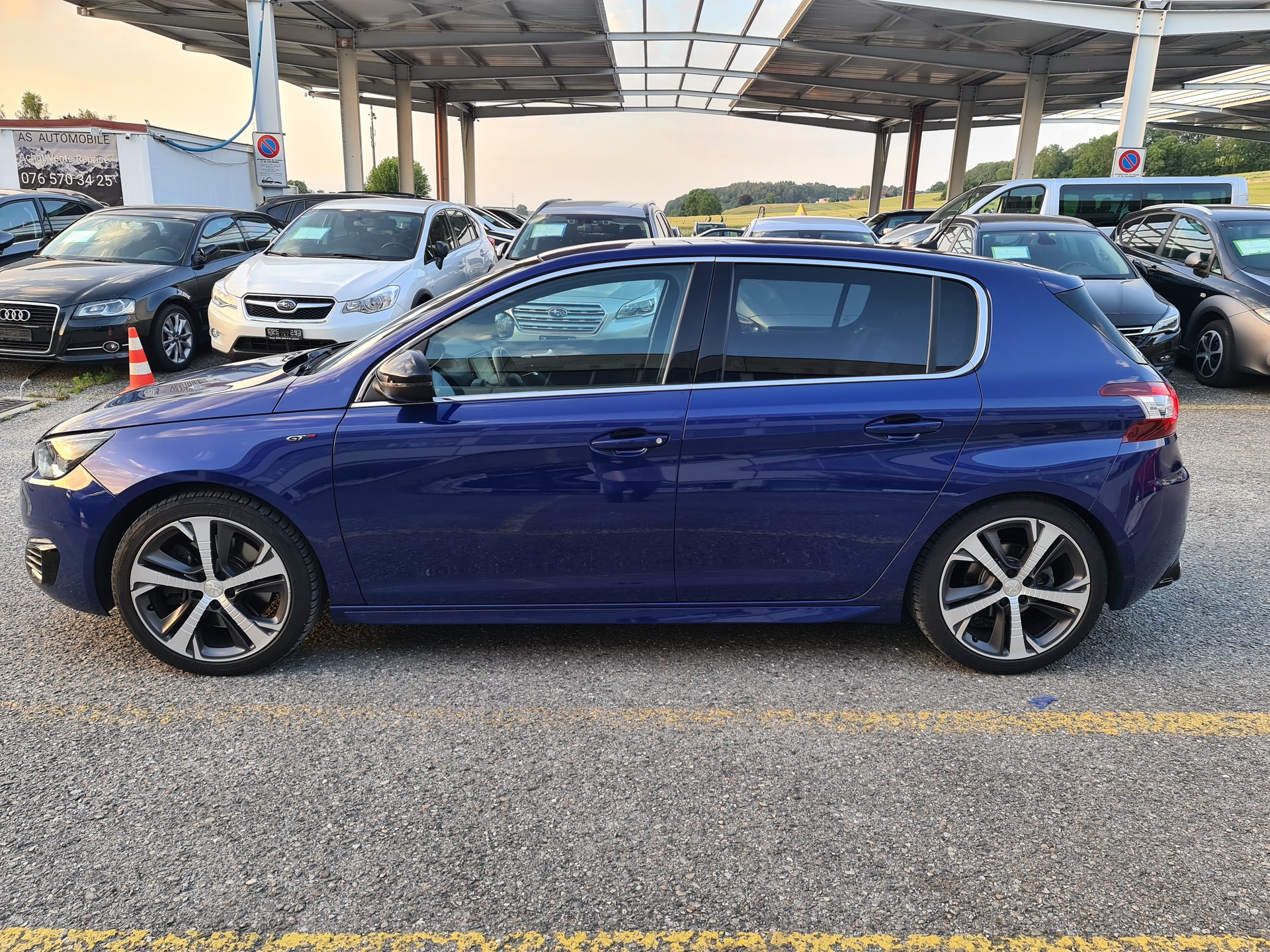 PEUGEOT 308 1.6 e-THP GT-image-9