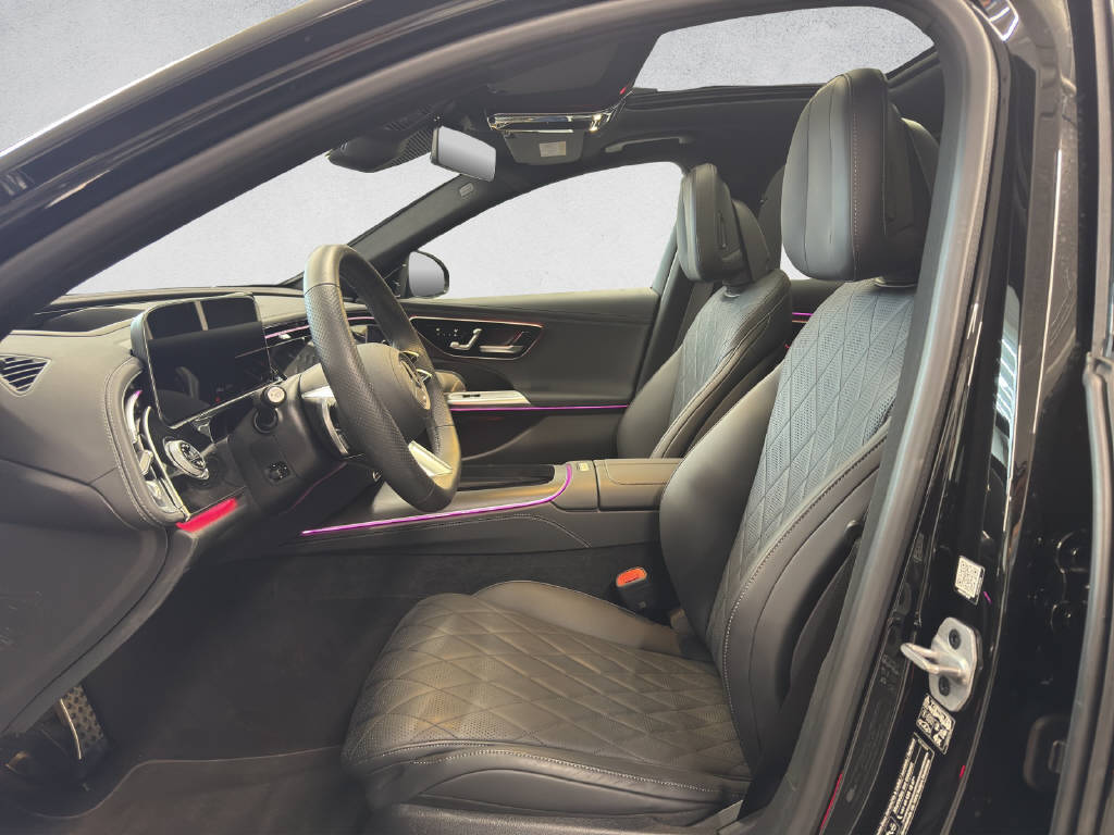 MERCEDES-BENZ E 300 de AMG Line 4Matic-image-9