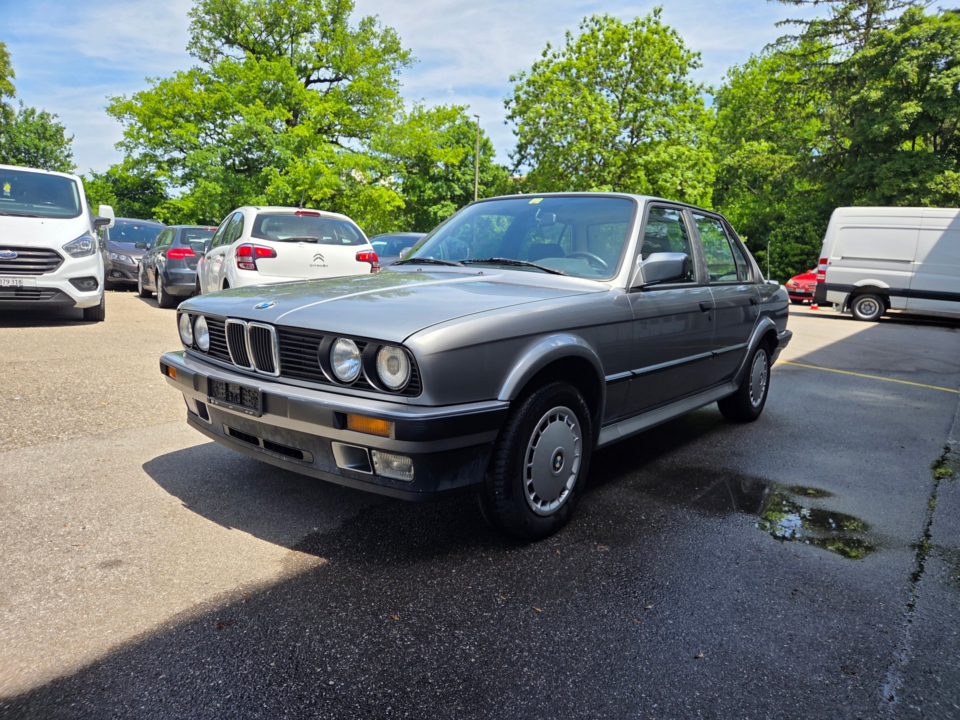 BMW 325iX A-image-0