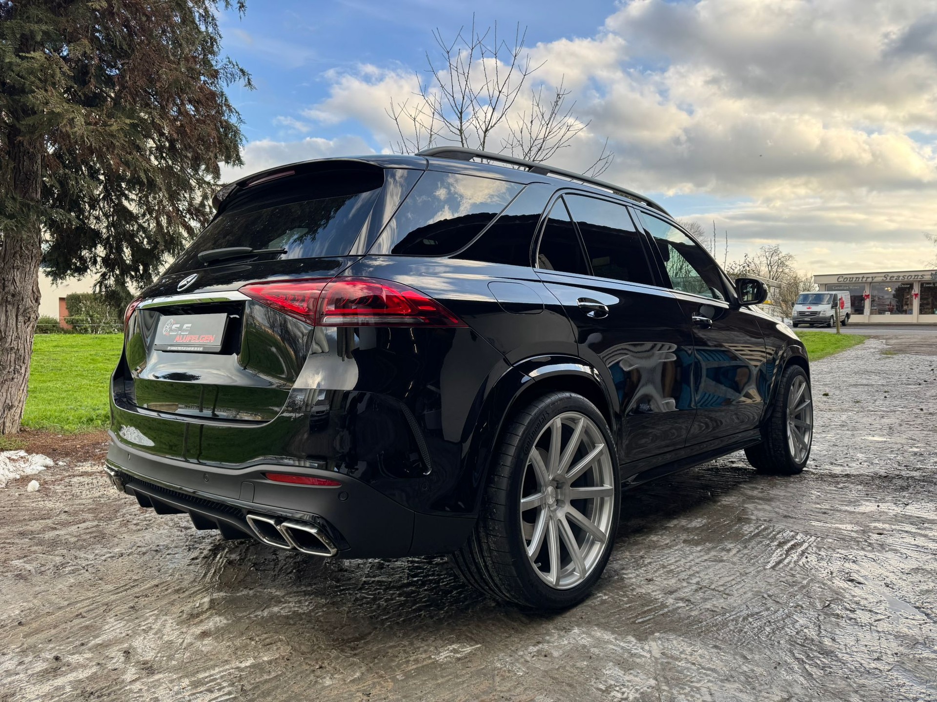 MERCEDES-BENZ GLE 350 d 4Matic AMG Line 9G-Tronic-image-3