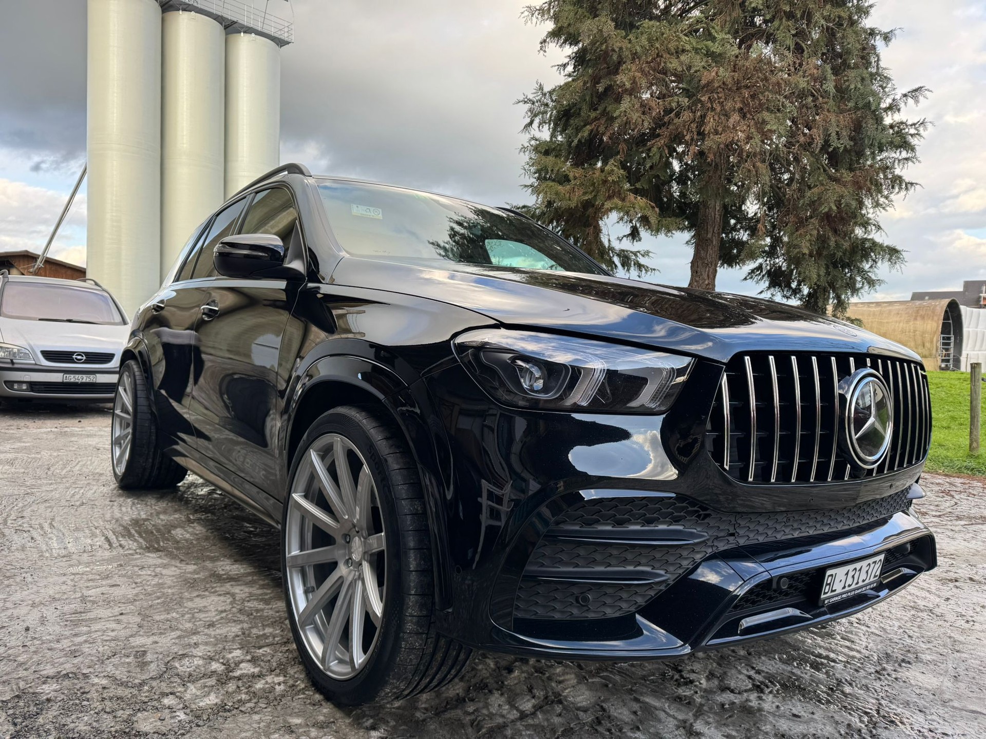 MERCEDES-BENZ GLE 350 d 4Matic AMG Line 9G-Tronic-image-2